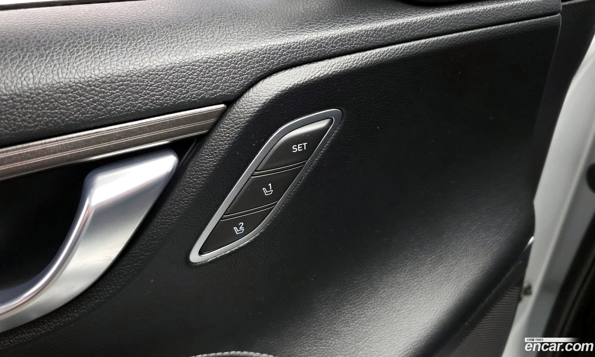 Hyundai Grandeur IG 2016 — 21