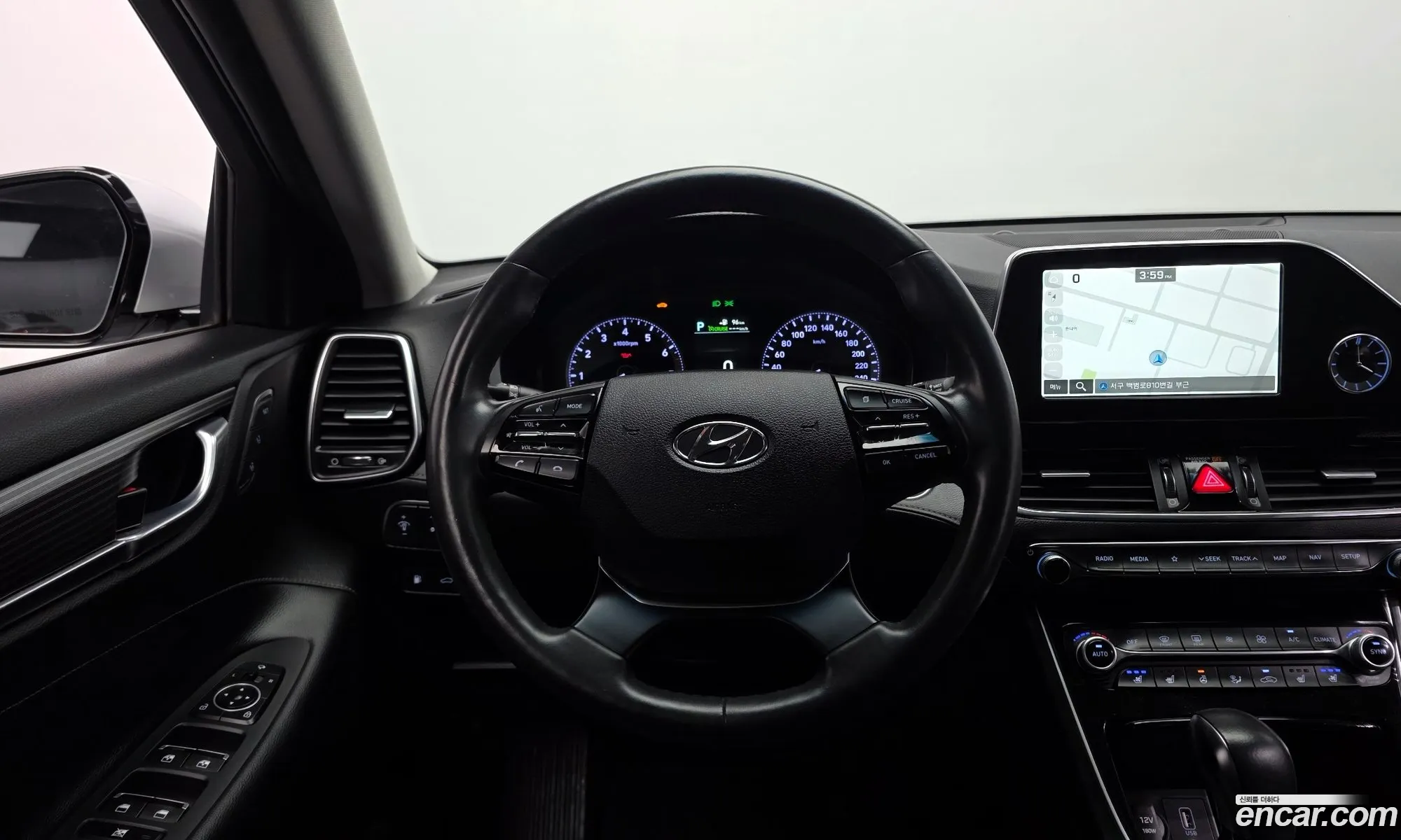 Hyundai Grandeur IG 2016 — 18