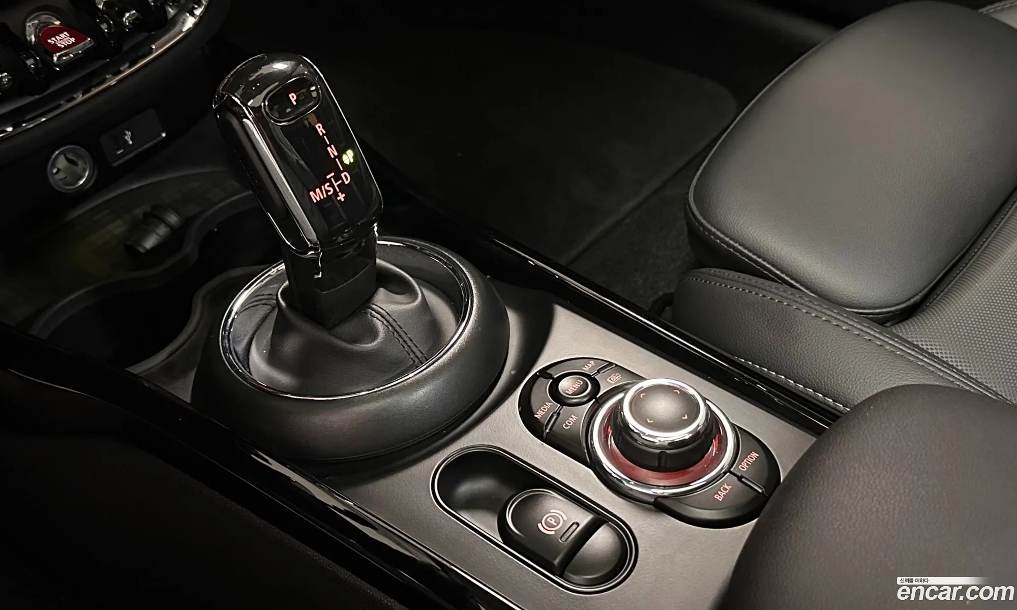Mini Cooper Clubman 2022 — 3