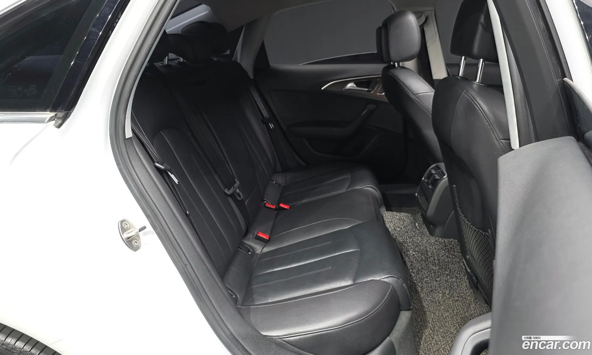 Audi A6 2016 WAUZZZ4G6GN127175 — 3