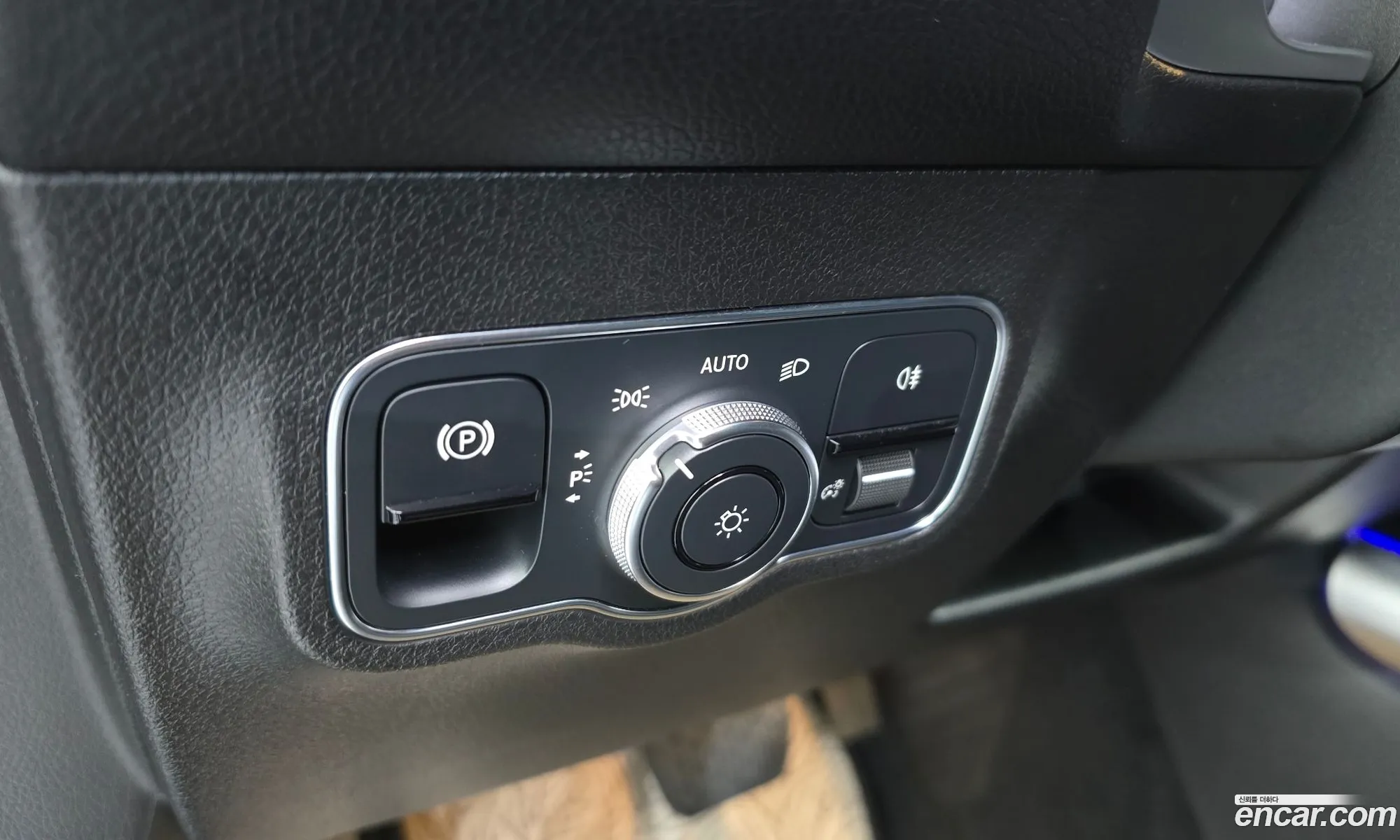Mercedes-Benz GLB-Class X247 2021 — 23