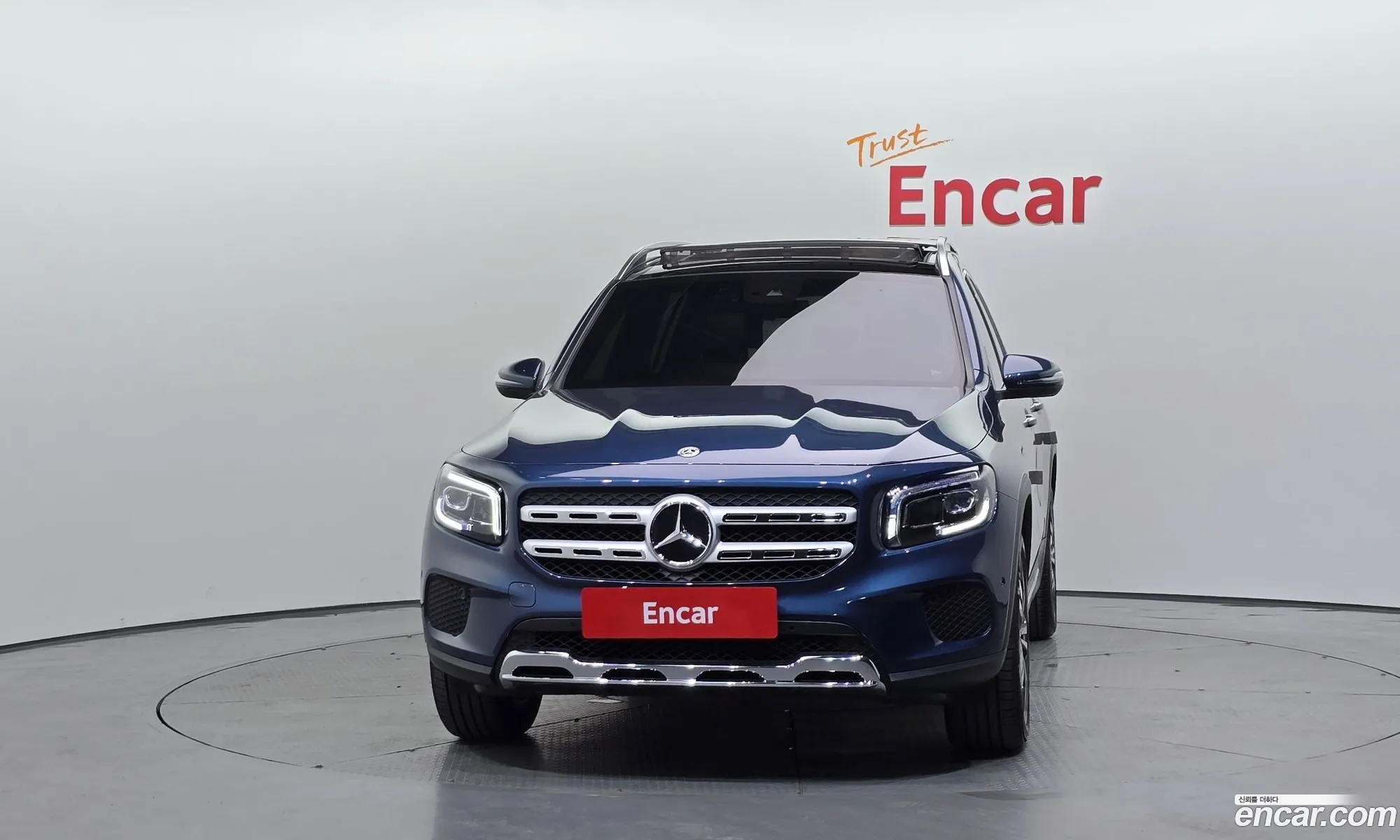 Mercedes-Benz GLB-Class X247 2021 — 32