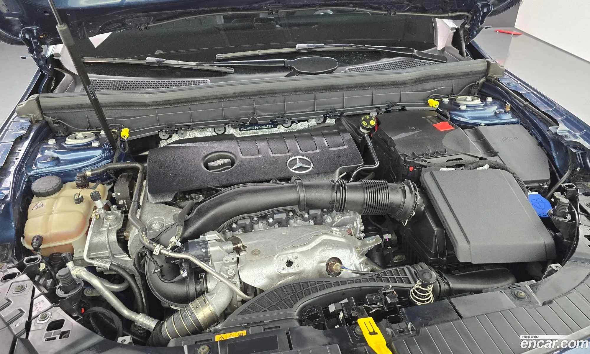 Mercedes-Benz GLB-Class X247 2021 — 9