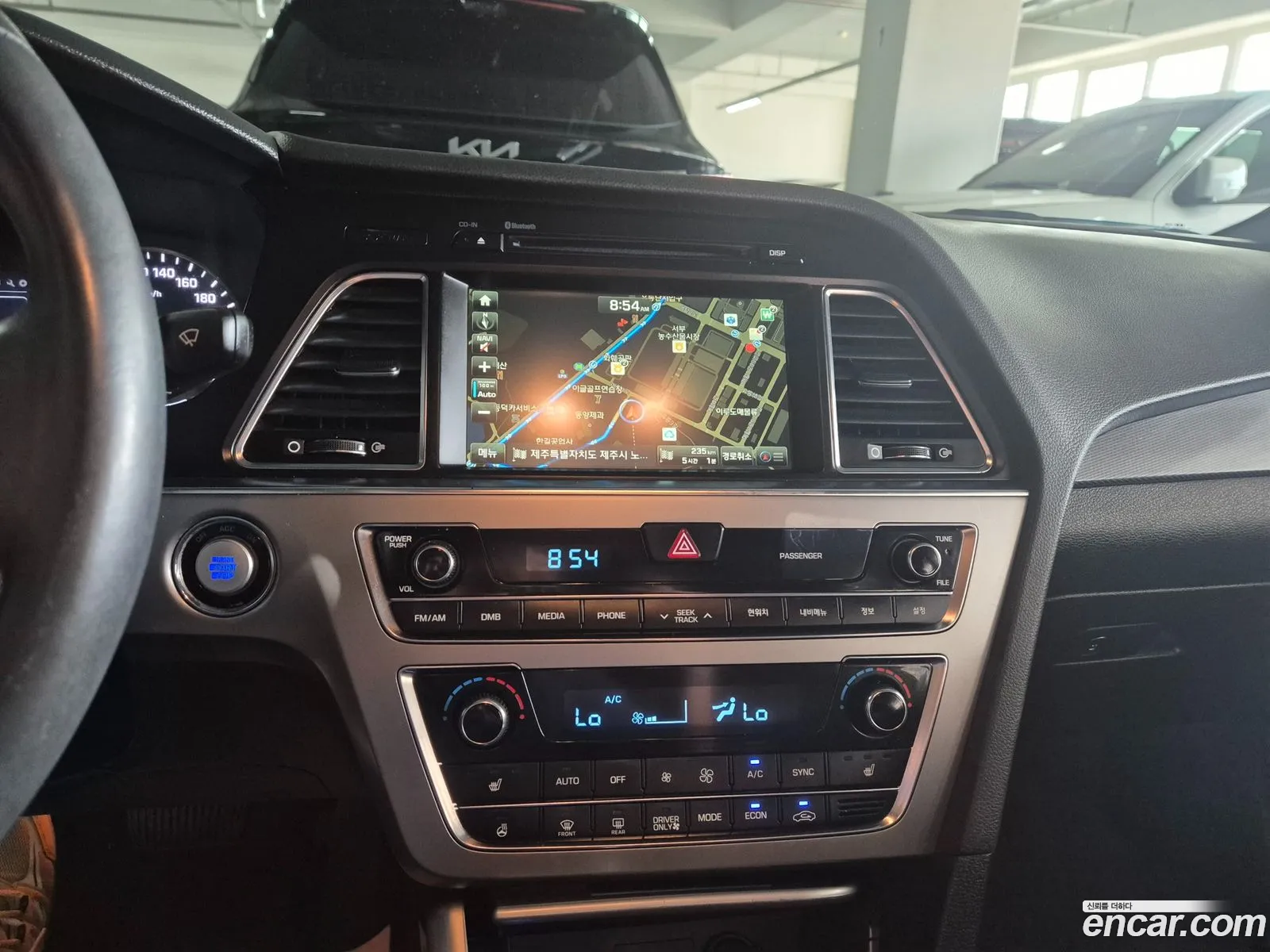 Hyundai LF Sonata Hybrid 2015 — 3