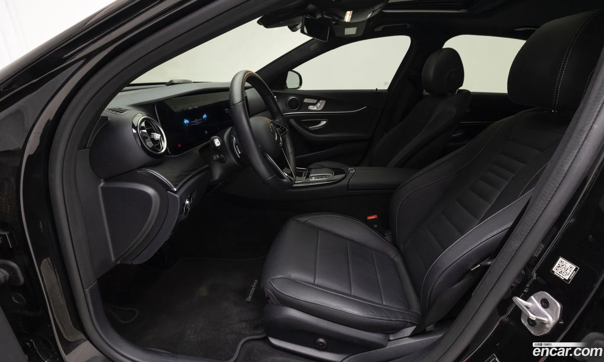 Mercedes-Benz E-Class W213 2023 — 11
