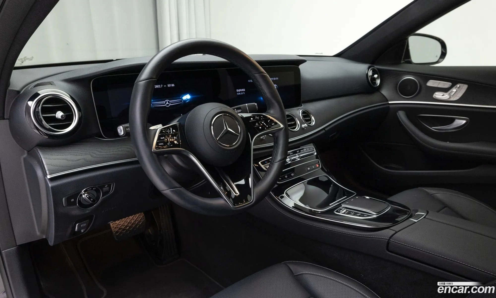 Mercedes-Benz E-Class W213 2023 — 6