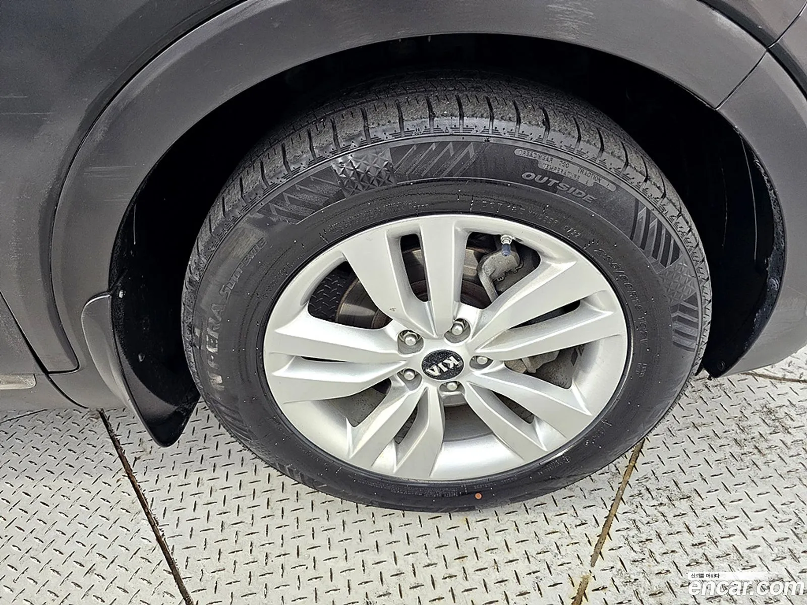 Kia Sorento 2015 — 17