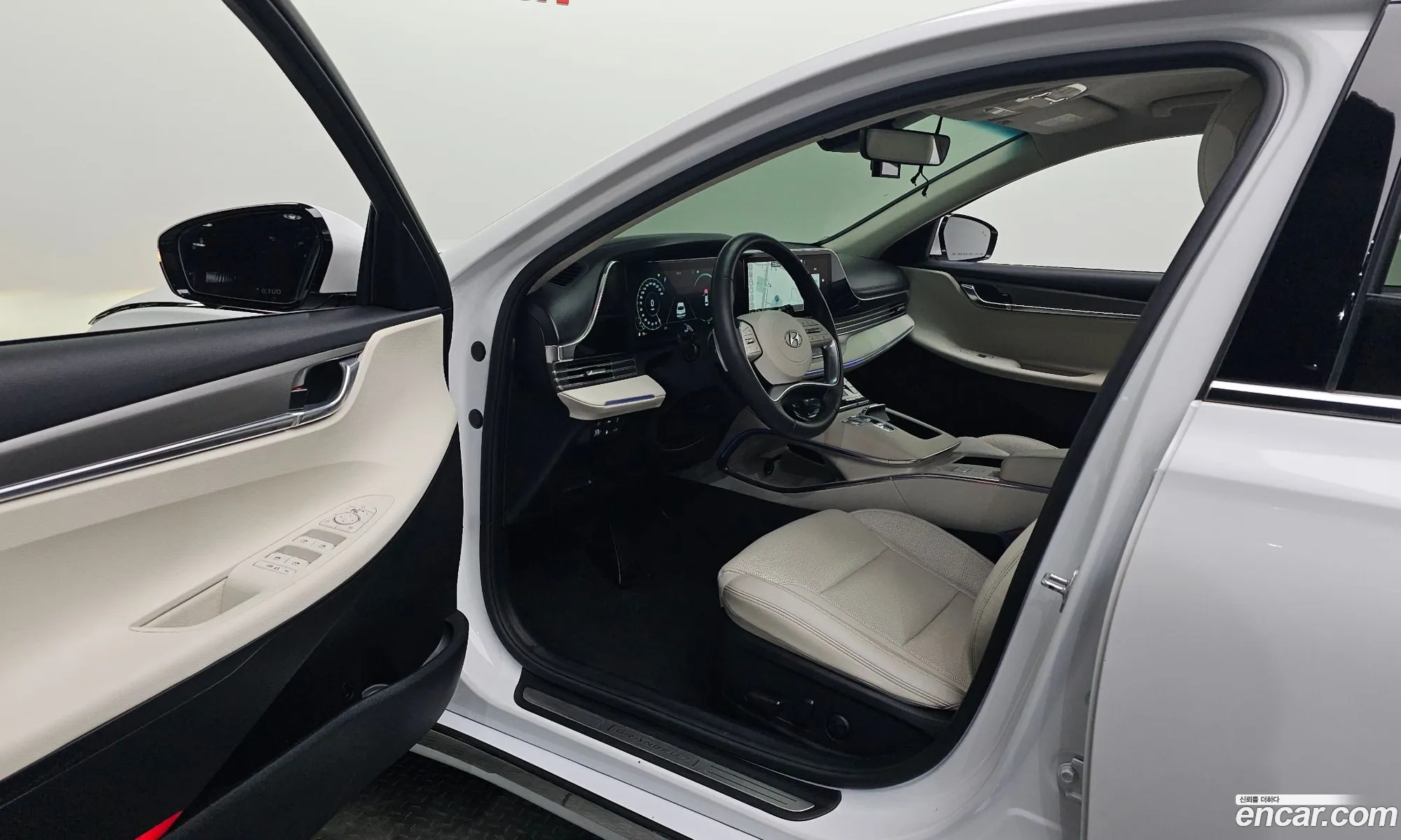 Hyundai Grandeur IG 2022 — 10