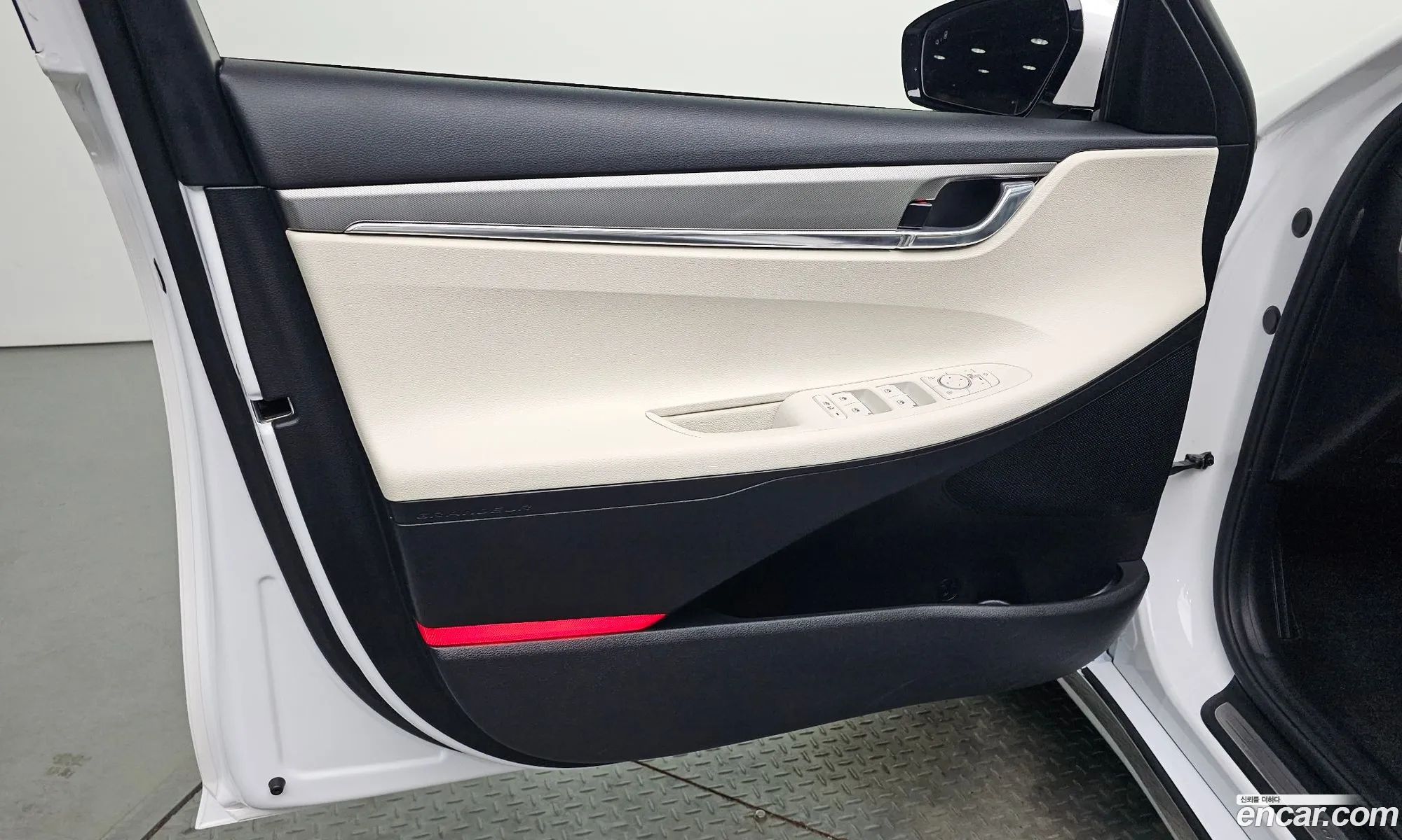 Hyundai Grandeur IG 2022 — 25