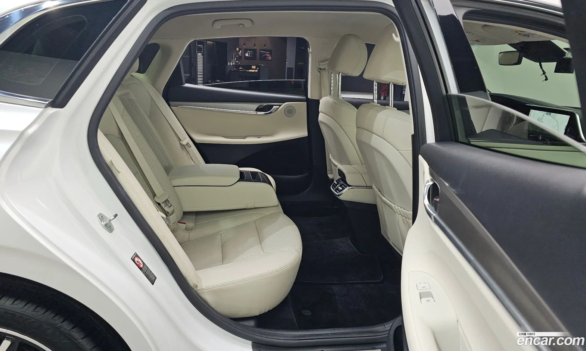 Hyundai Grandeur IG 2022 — 14