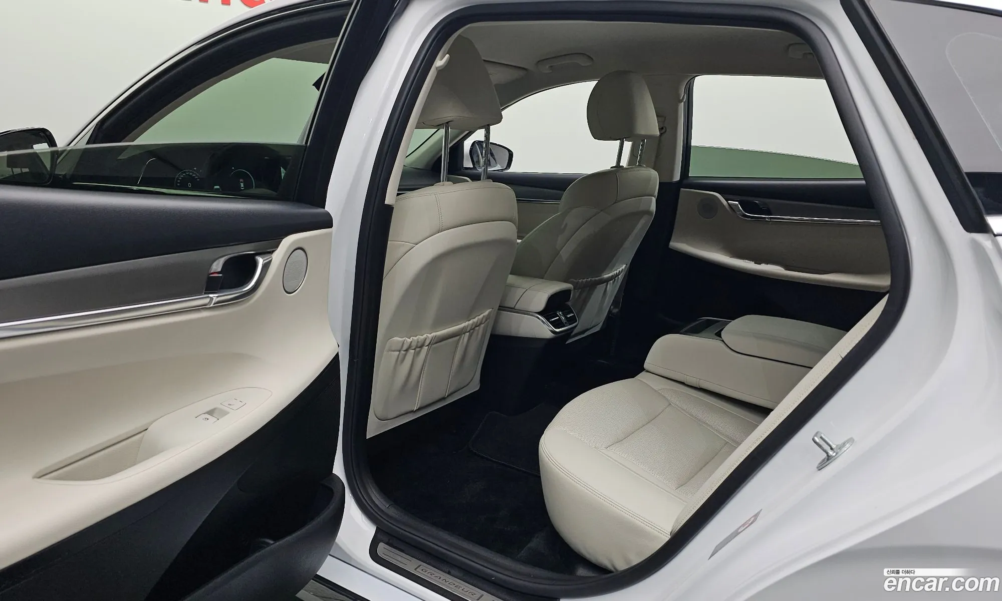 Hyundai Grandeur IG 2022 — 23