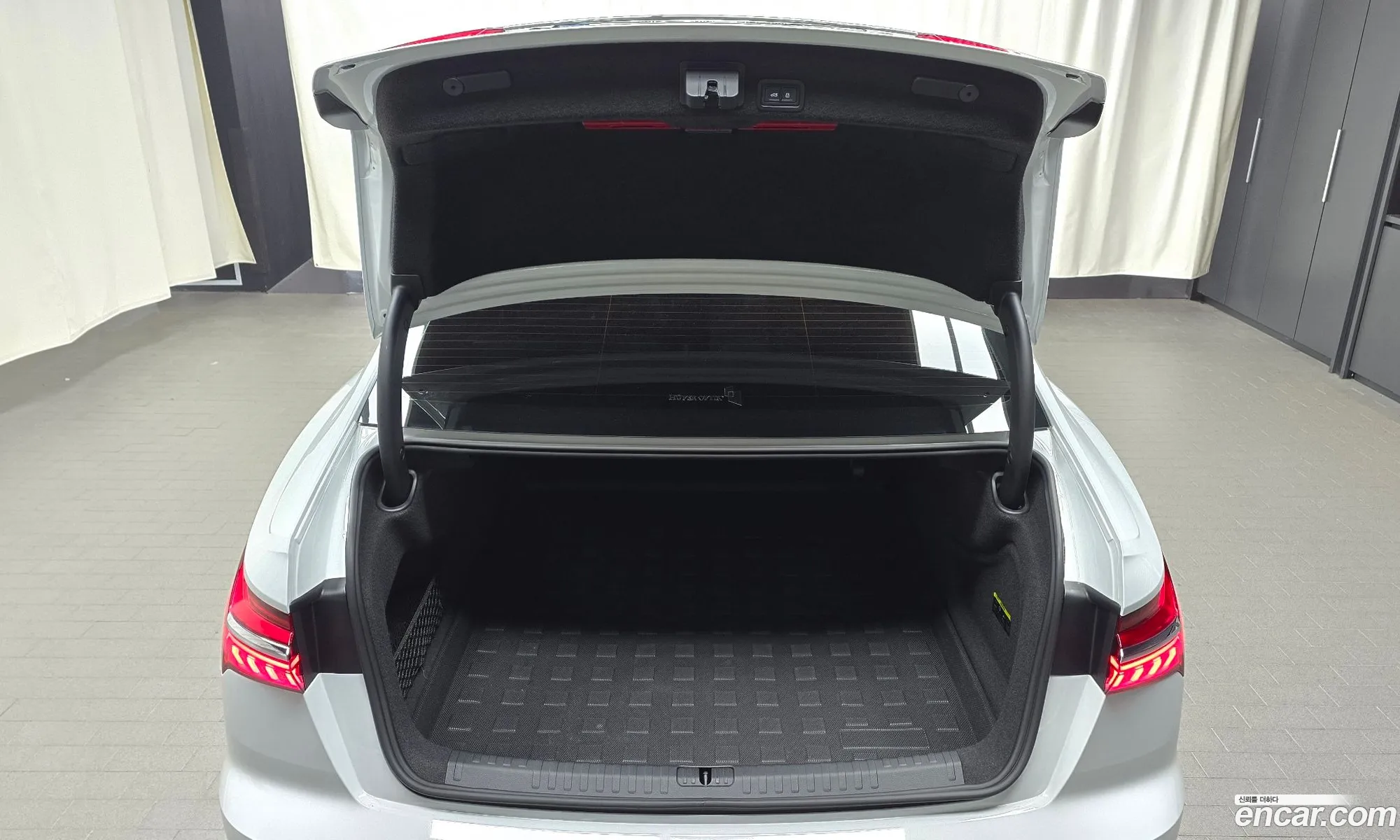 Audi A6 2023 WAUZZZF29PN032627 — 18