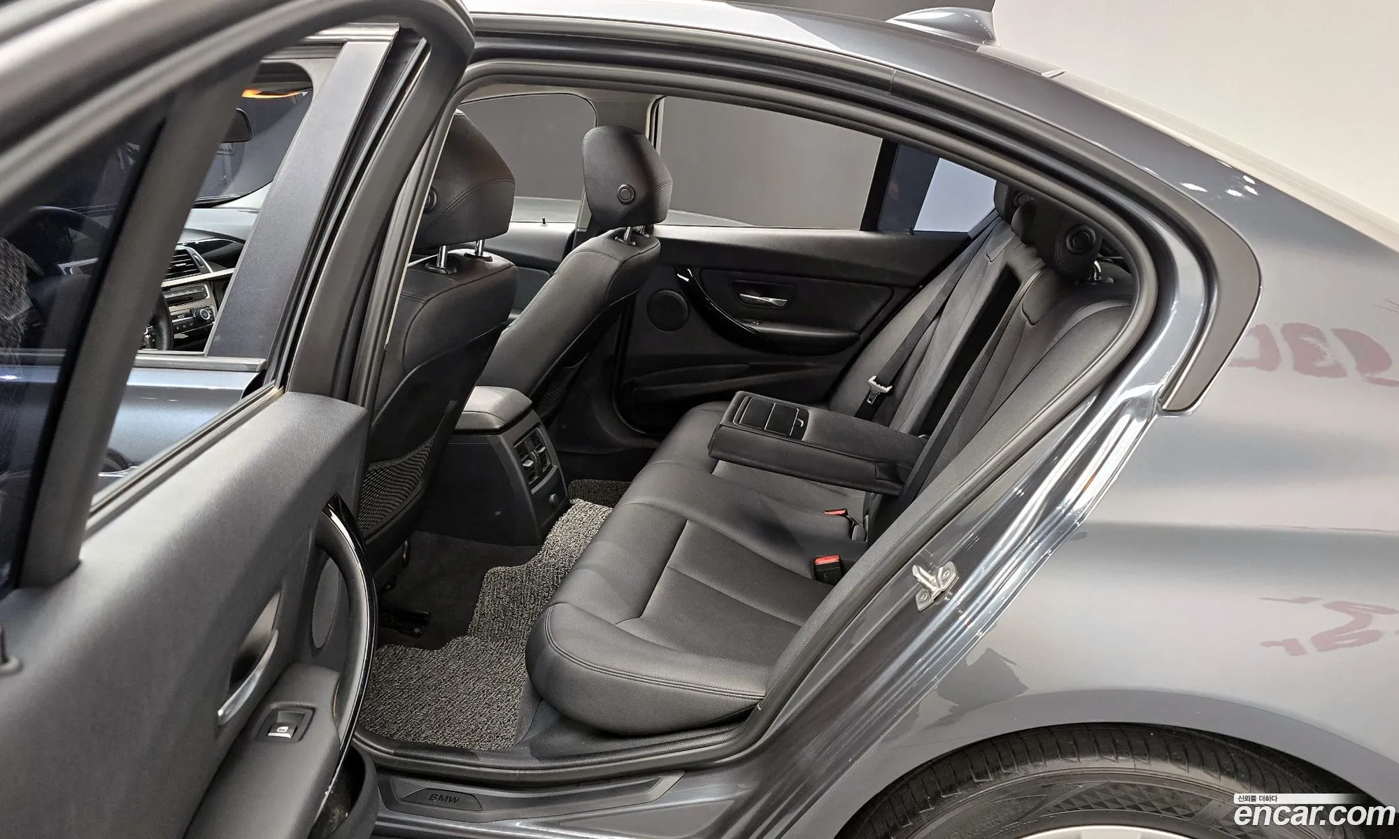BMW 3 Series 2016 WBA8C5109GK635252 — 13