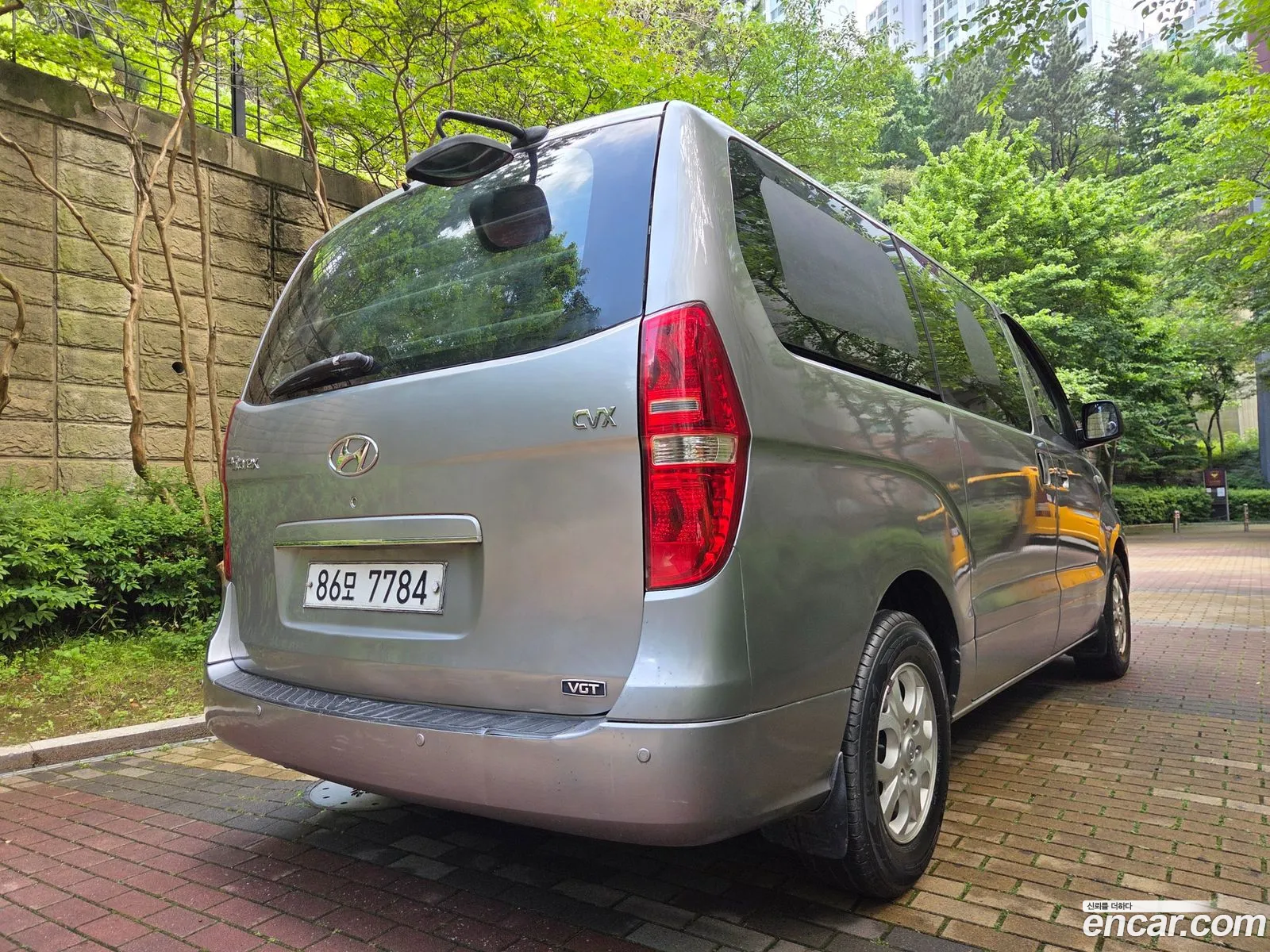 Hyundai Grand Starex 2011 — 13