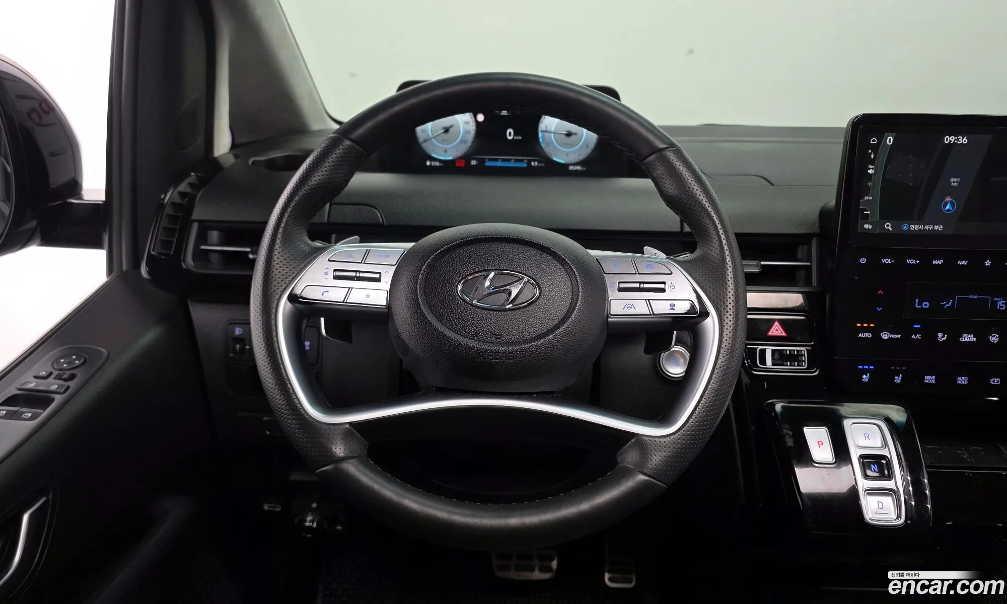 Hyundai Staria 2023 — 20