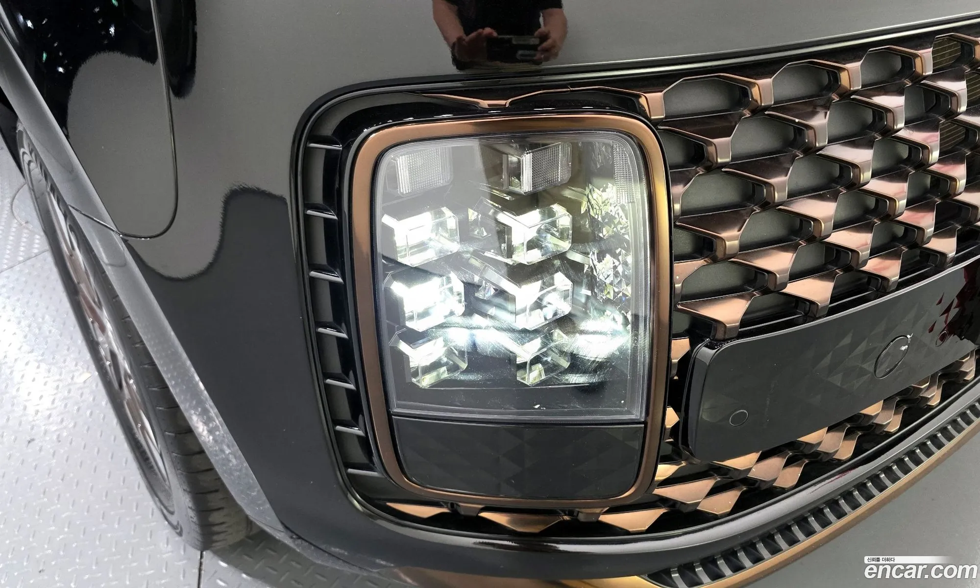 Hyundai Staria 2023 — 2