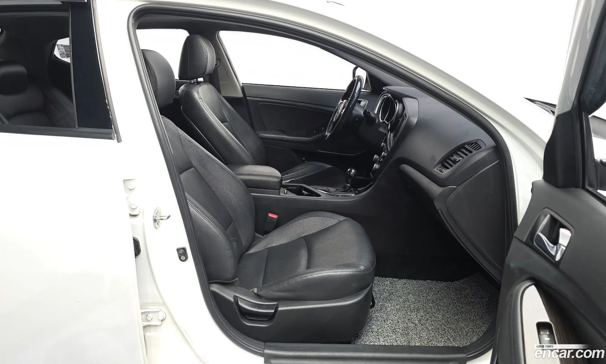 Kia K5 2013 — 12