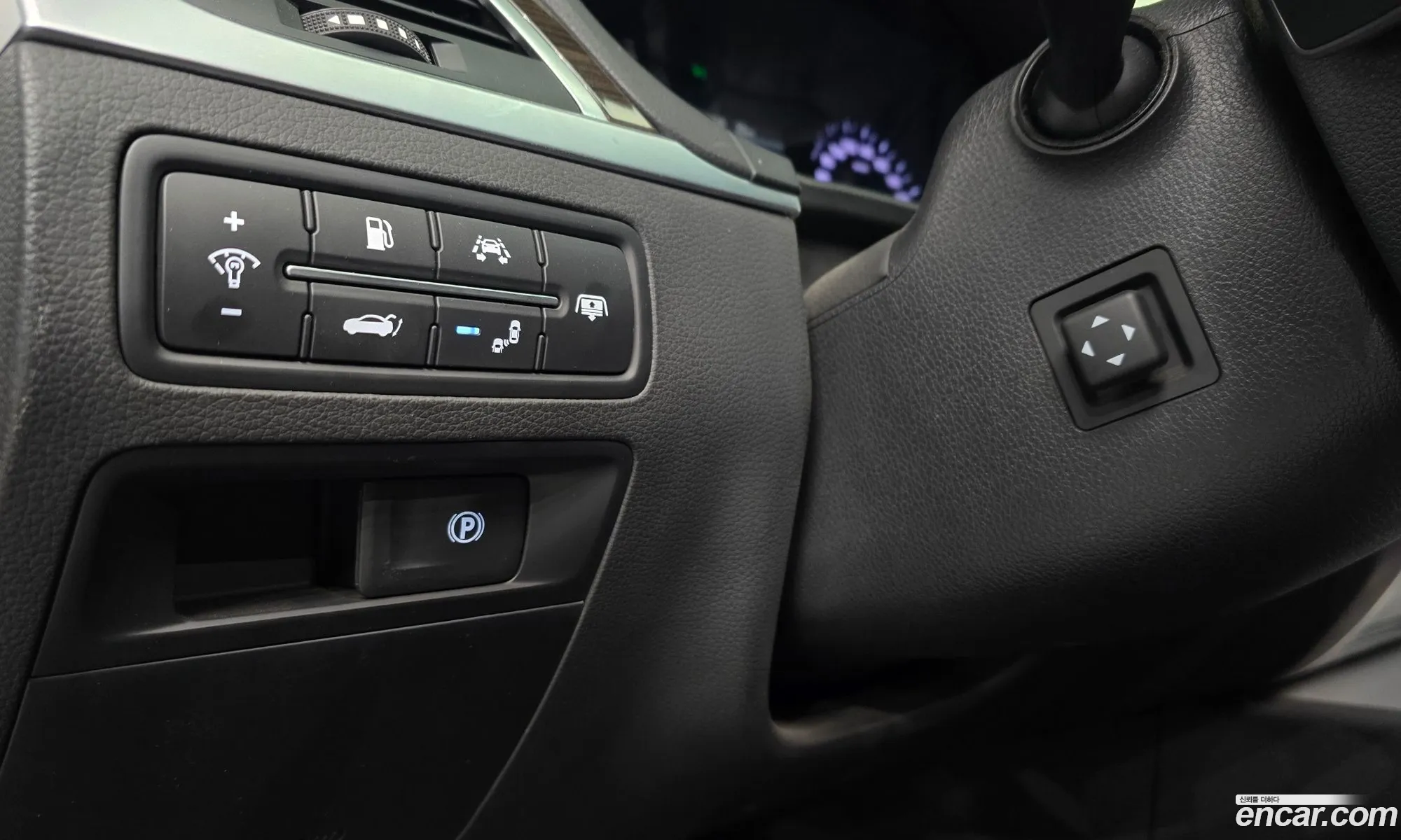 Genesis G80 2017 — 2
