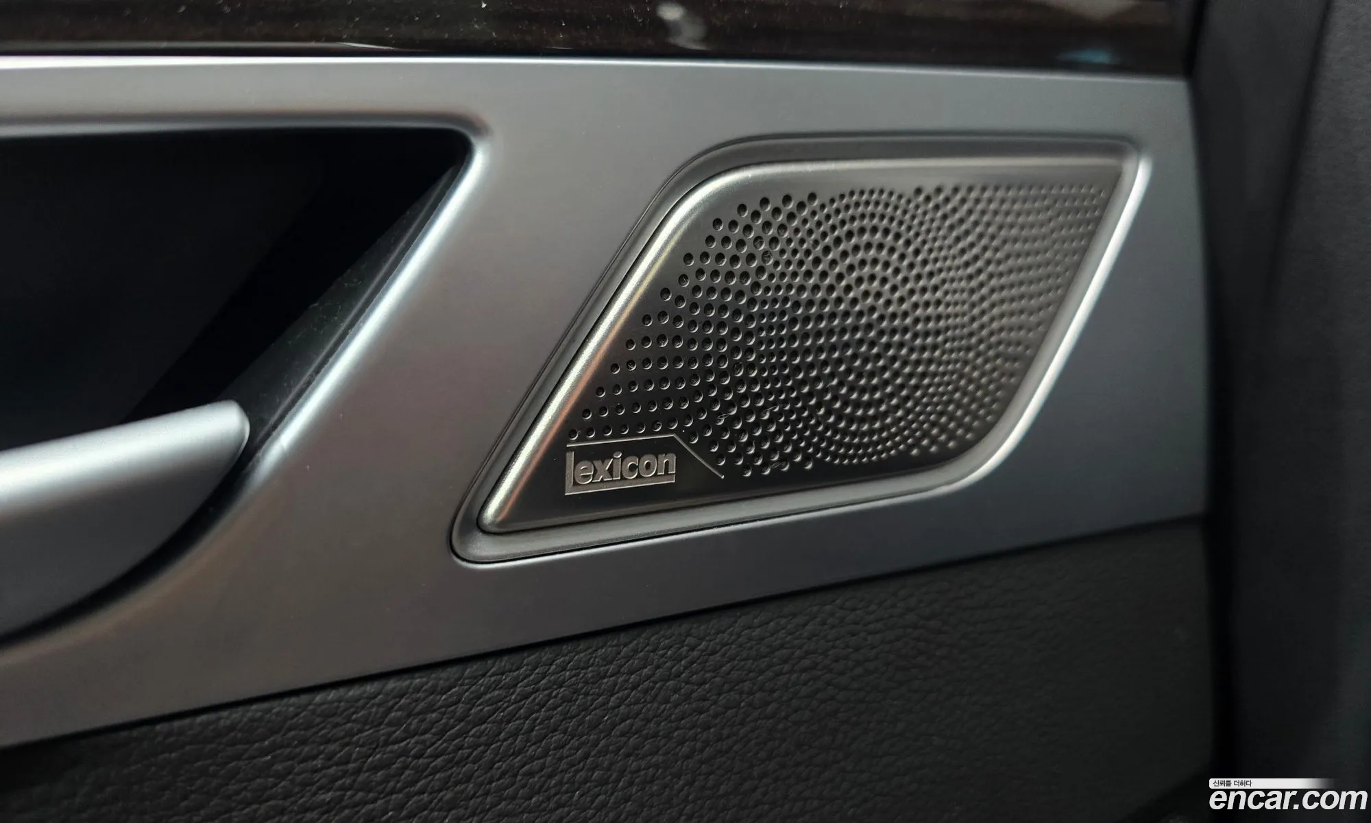 Genesis G80 2017 — 6
