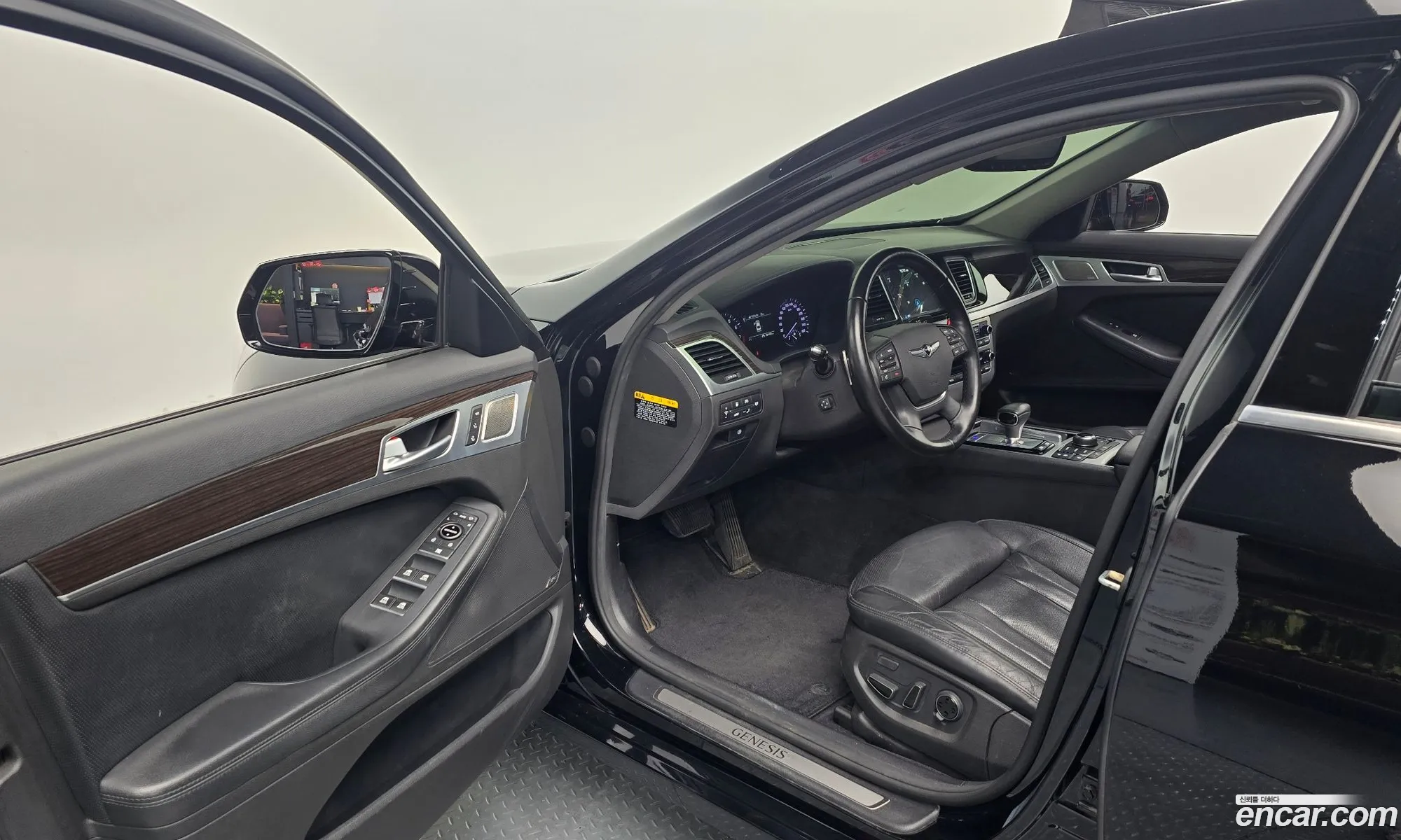 Genesis G80 2017 — 10
