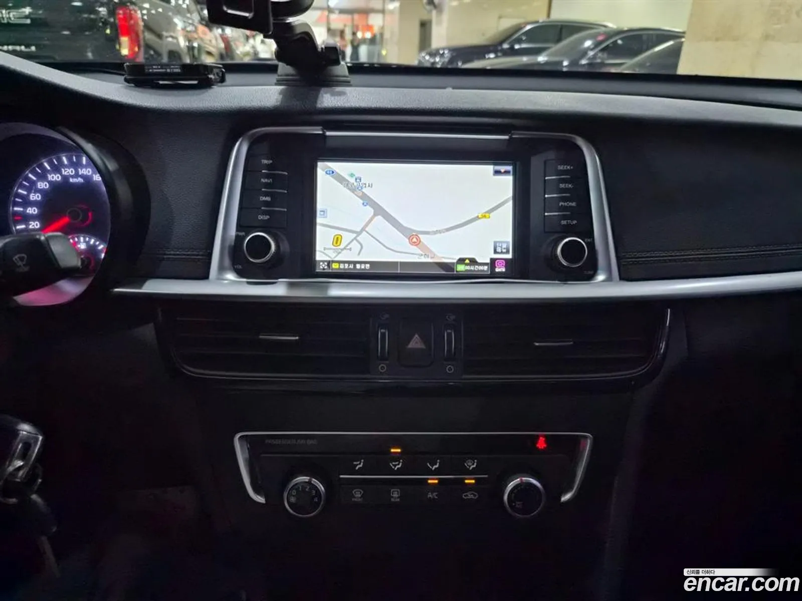 Kia K5 2018 — 16