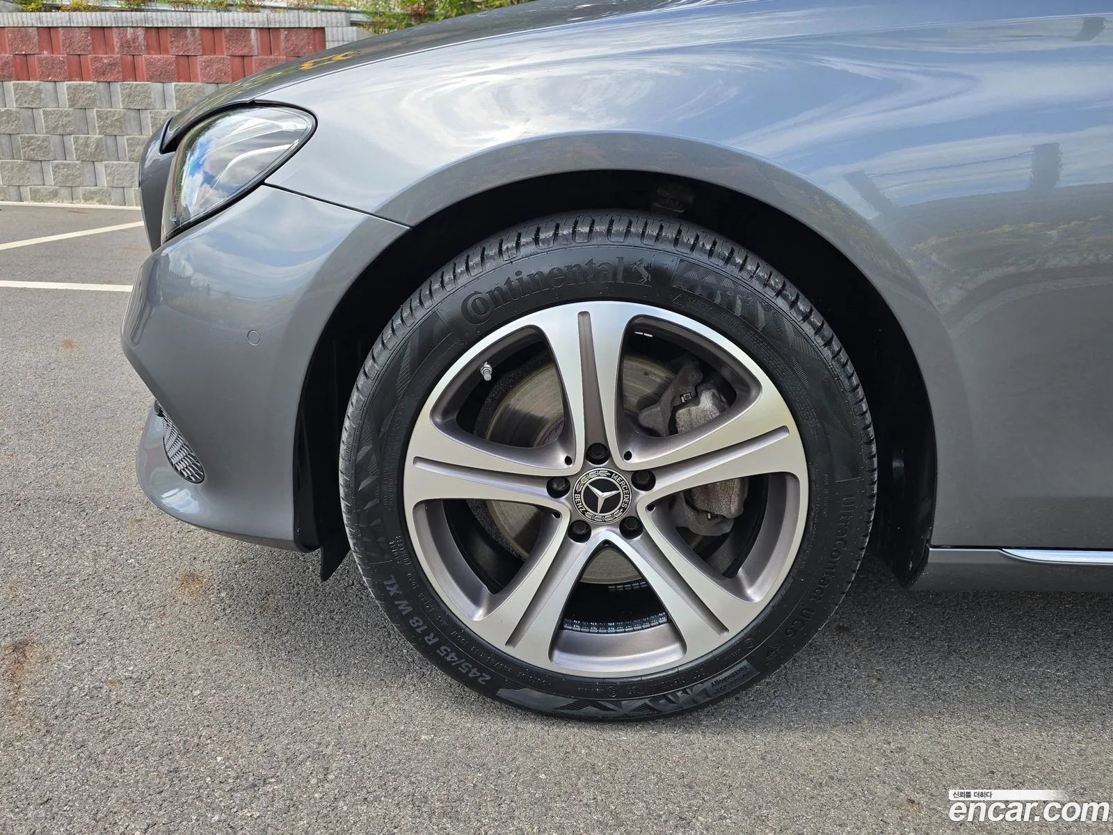 Mercedes-Benz E-Class W213 2019 — 13