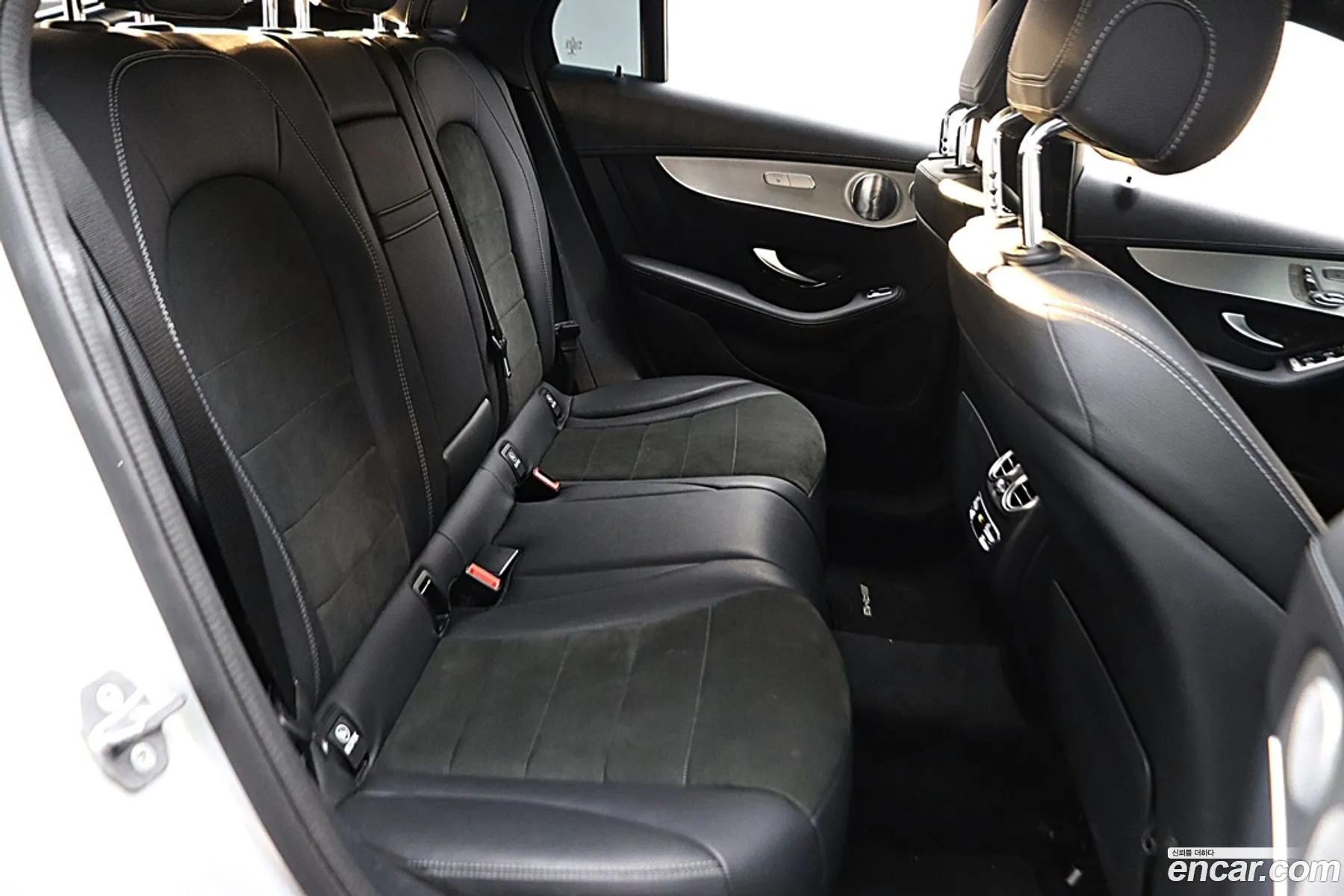 Mercedes-Benz GLC-Class X253 2019 — 19