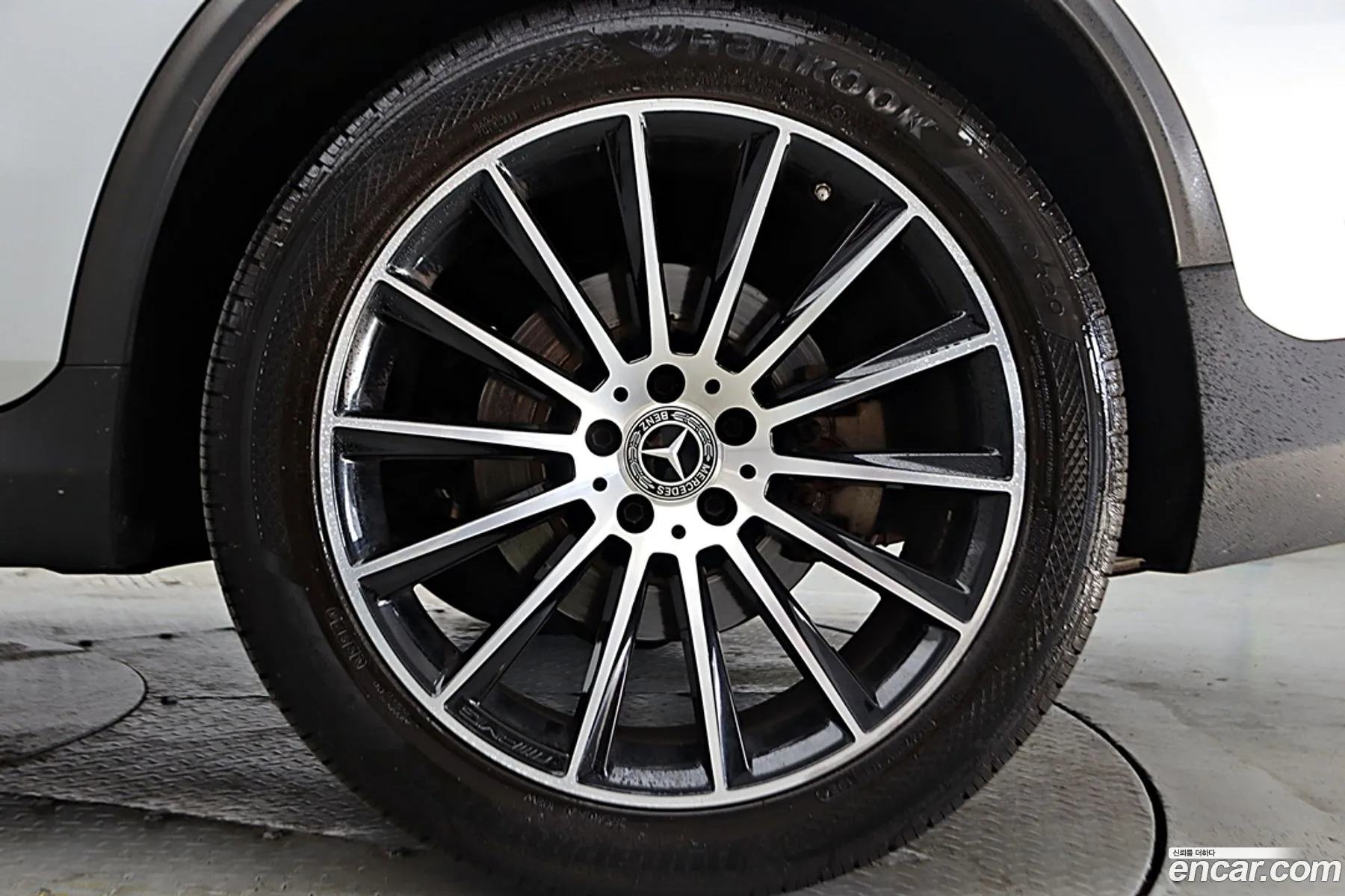 Mercedes-Benz GLC-Class X253 2019 — 14