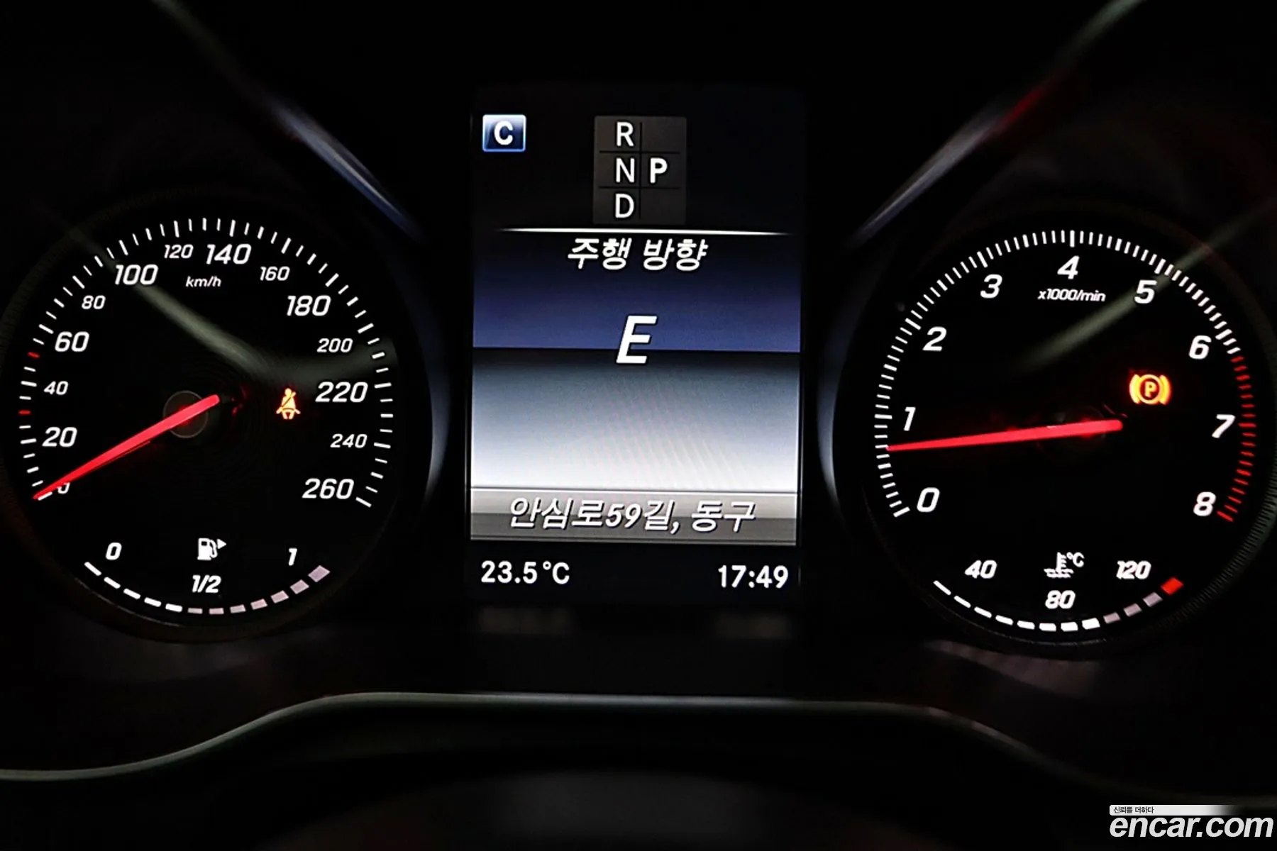 Mercedes-Benz GLC-Class X253 2019 — 15