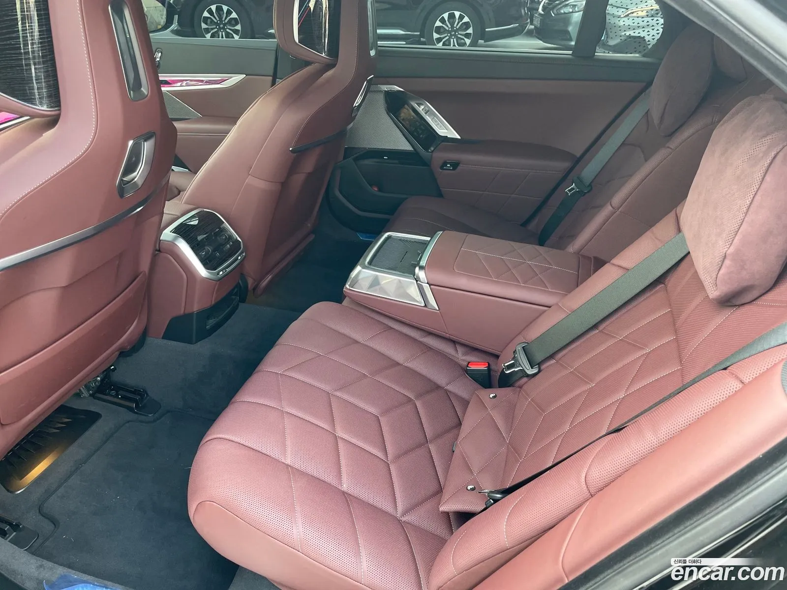 BMW 7 Series 2025 — 10