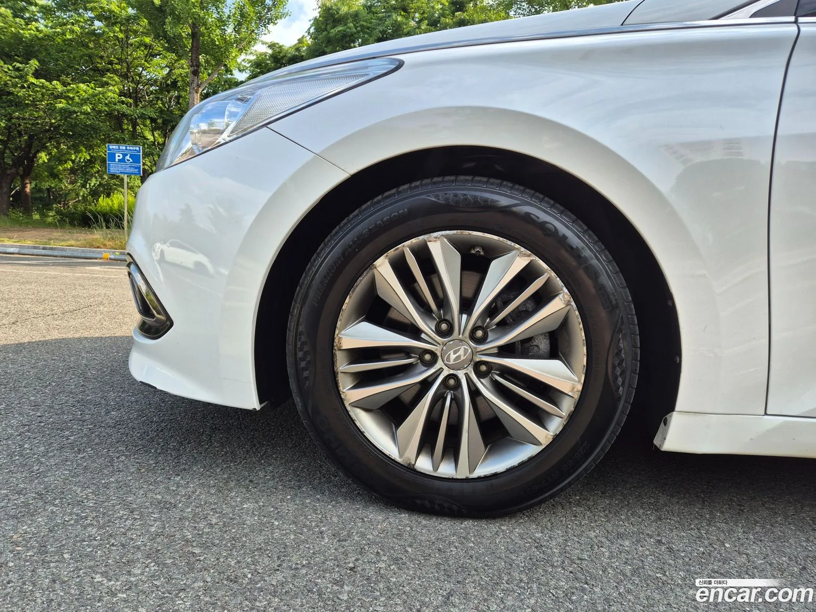 Hyundai Grandeur HG 2015 — 14