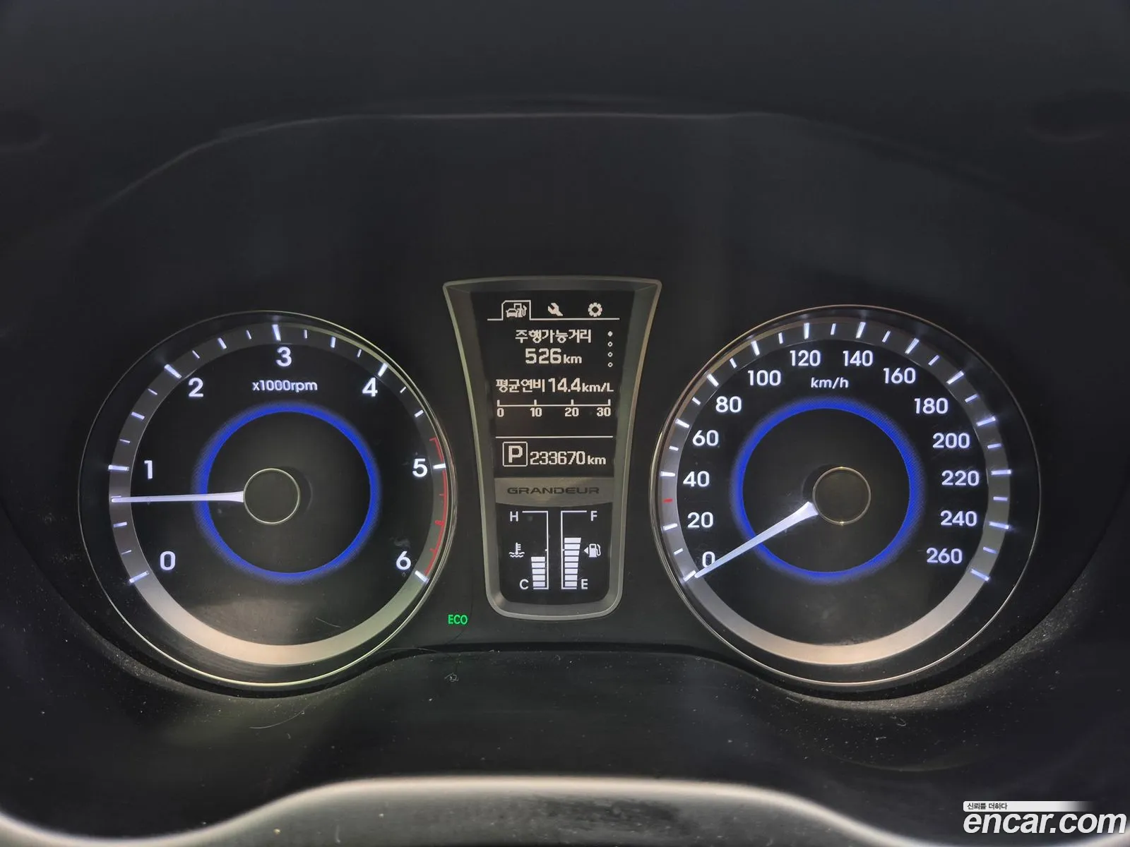 Hyundai Grandeur HG 2015 — 2