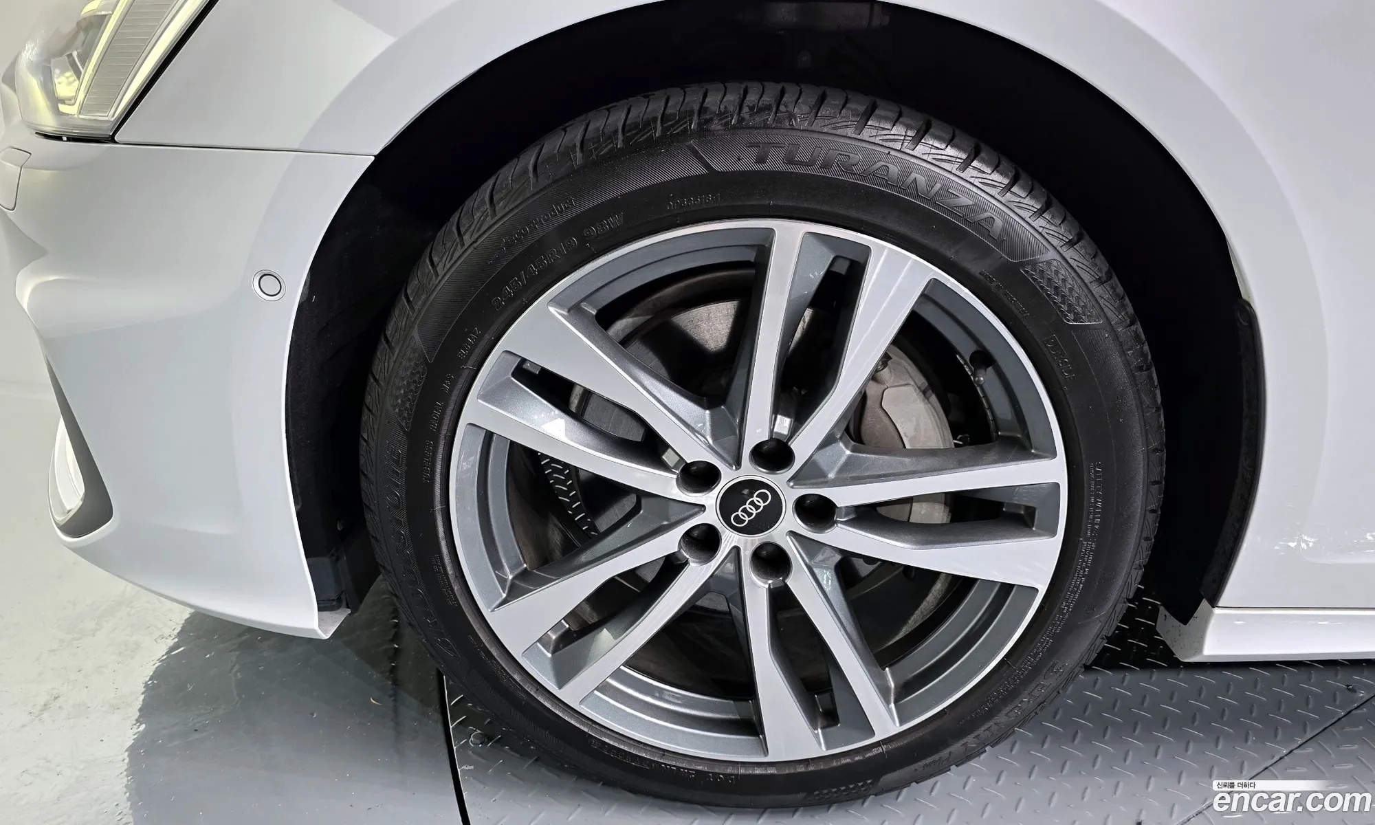 Audi A6 2021 WAUZZZF22MN078747 — 18