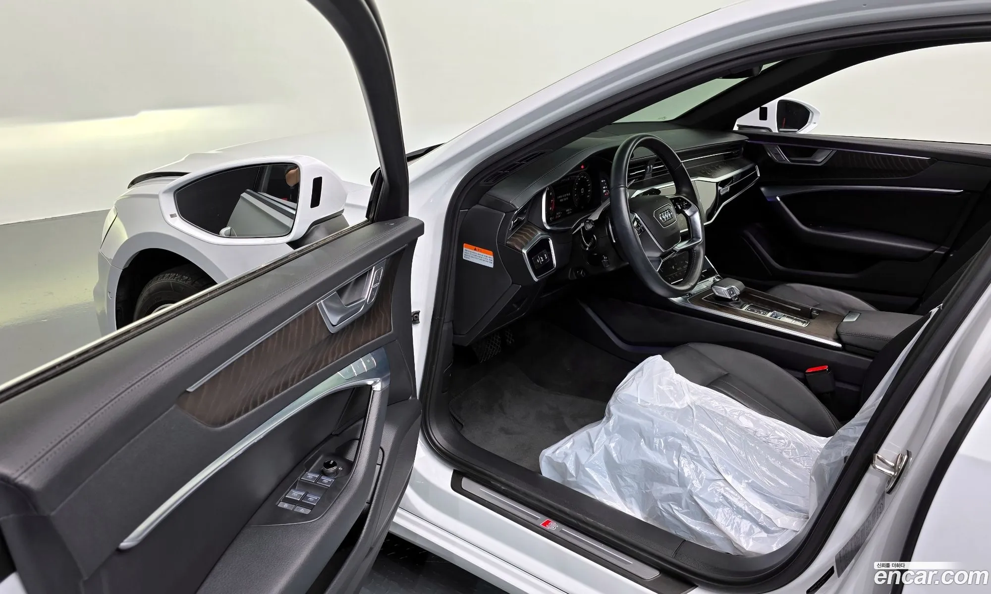 Audi A6 2021 WAUZZZF22MN078747 — 9