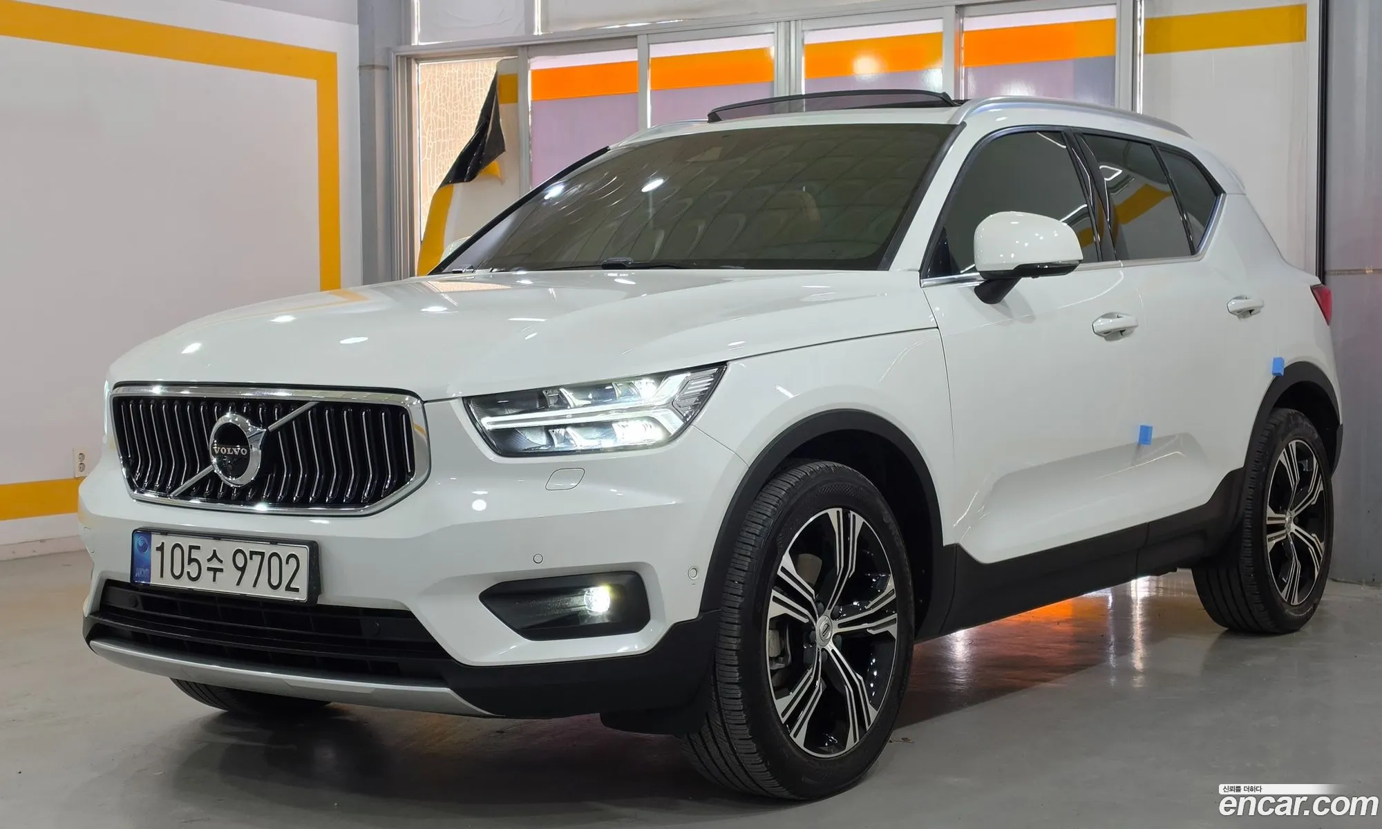 Volvo XC40 2020 — 2