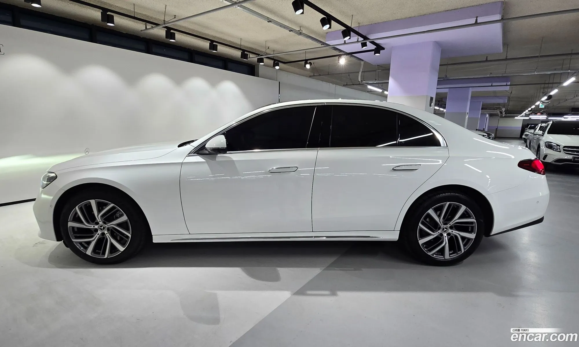 Mercedes-Benz E-Class W214 2025 — 2