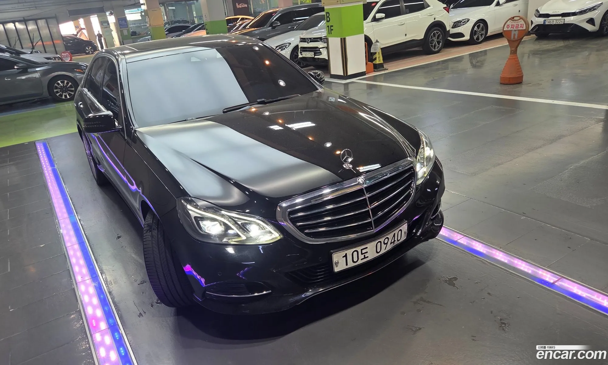 Mercedes-Benz E-Class W212 2016 — 13