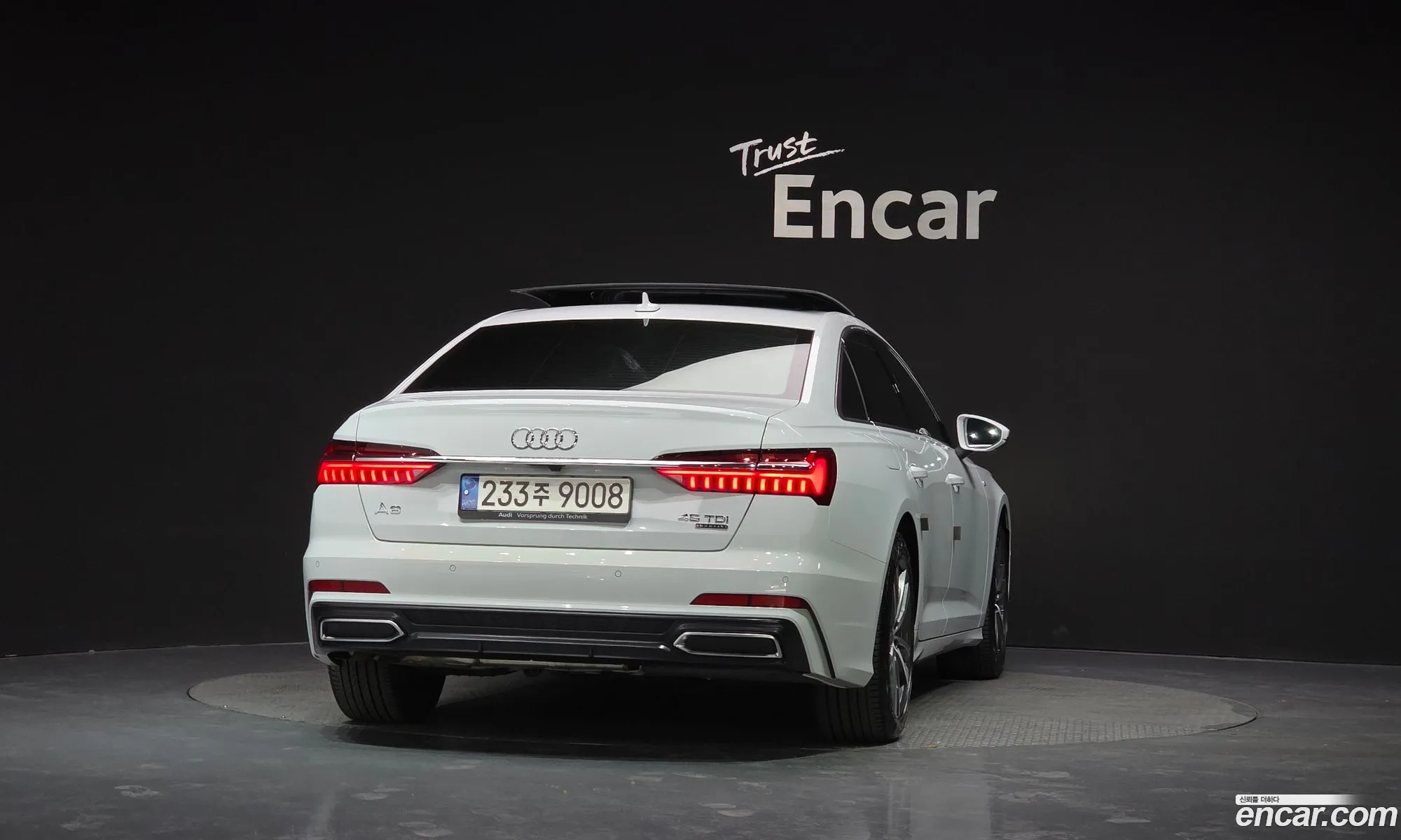 Audi A6 2021 WAUZZZF29MN019629 — 3
