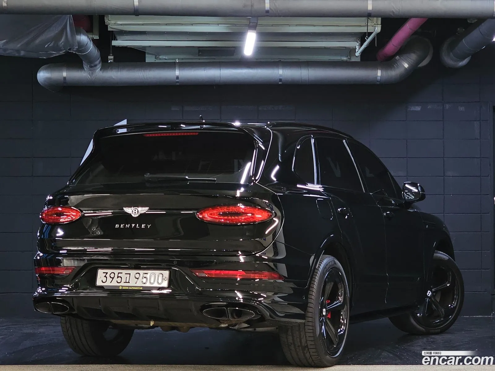 Bentley Bentayga 2022 — 11