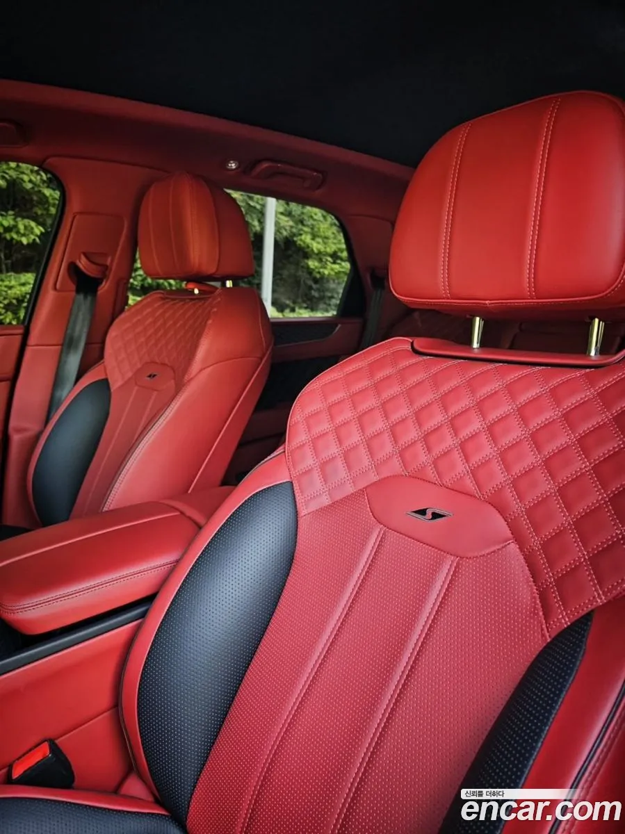 Bentley Bentayga 2022 — 20