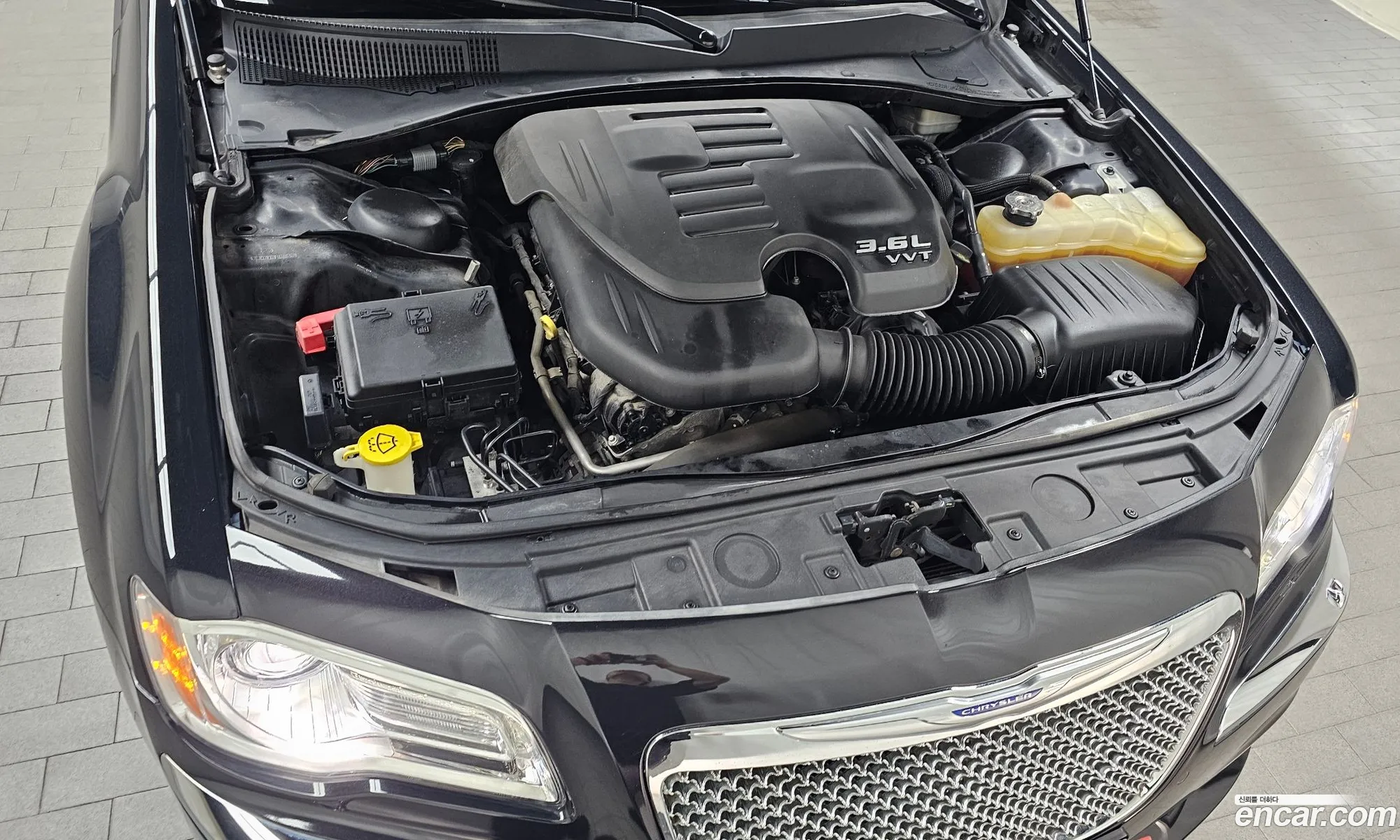 Chrysler 300C 2014 — 9