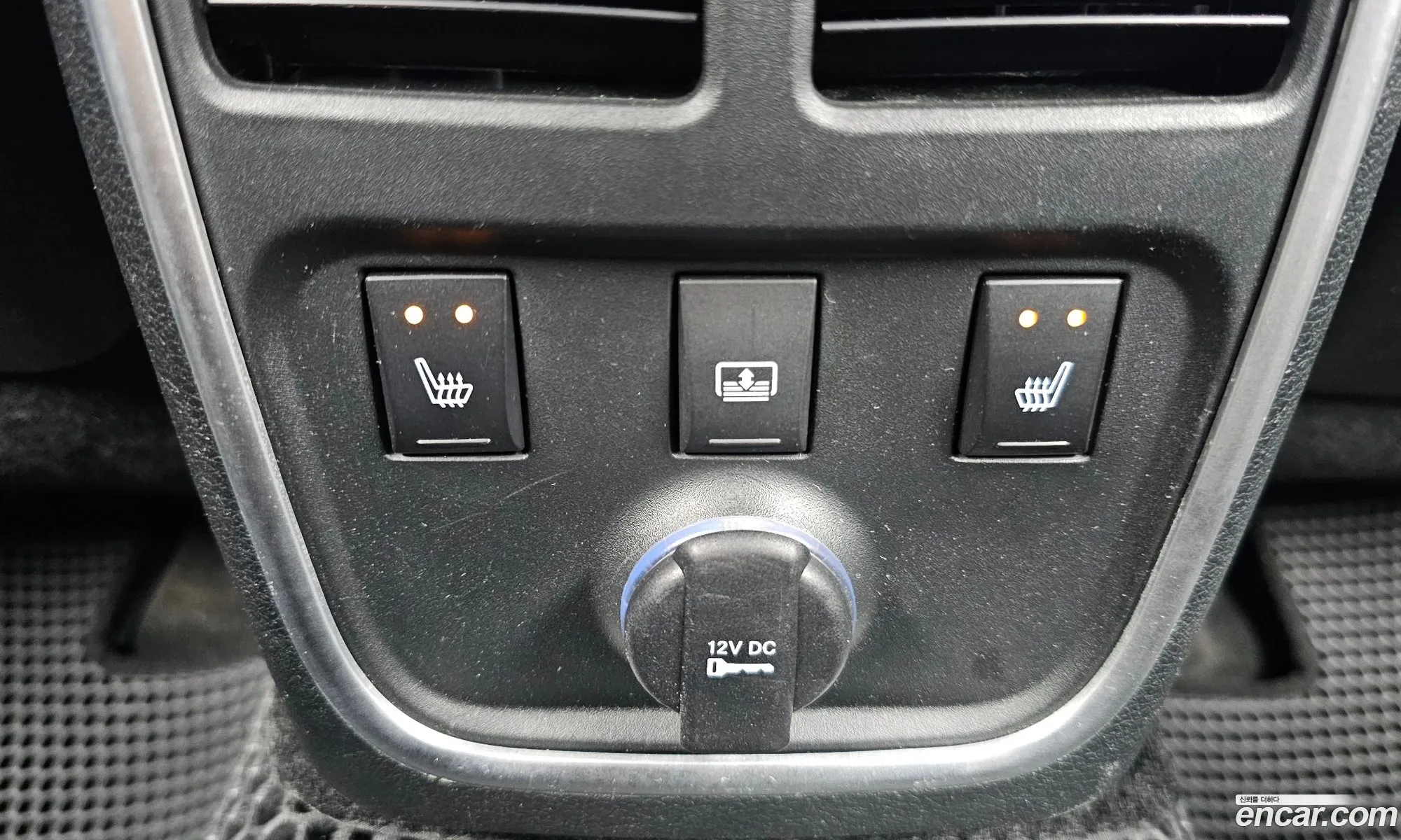 Chrysler 300C 2014 — 16