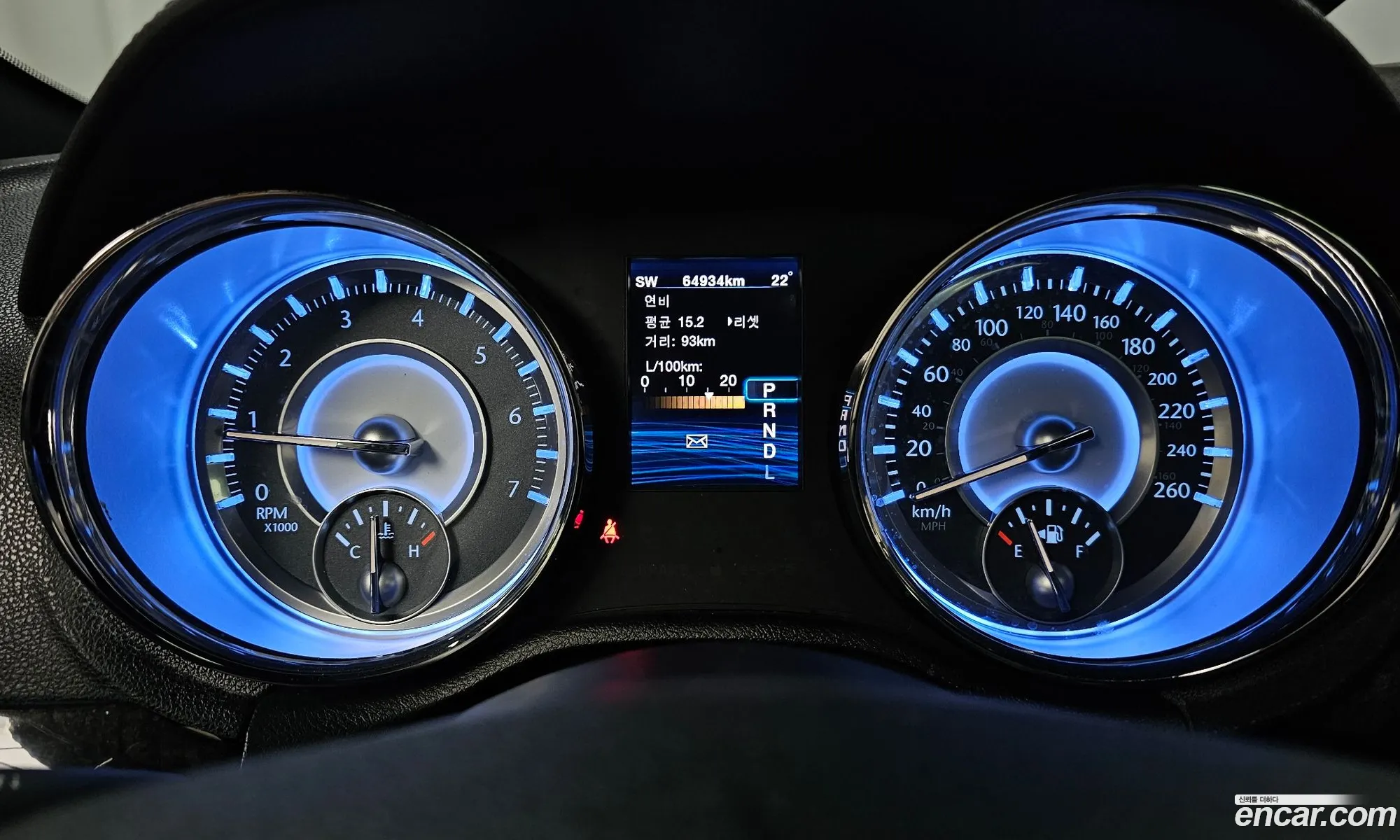 Chrysler 300C 2014 — 11