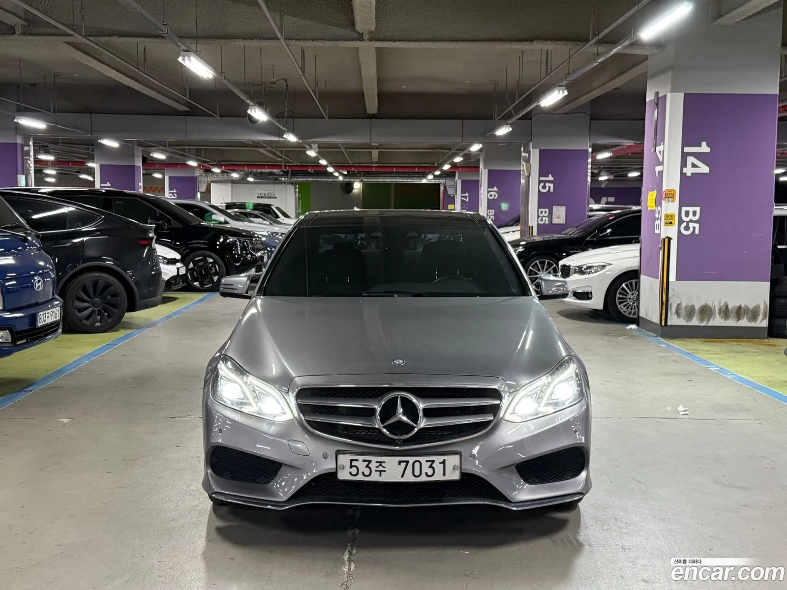 Mercedes-Benz E-Class W212 2015 — 11