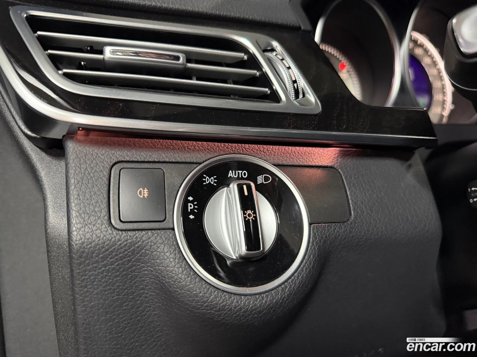 Mercedes-Benz E-Class W212 2015 — 3