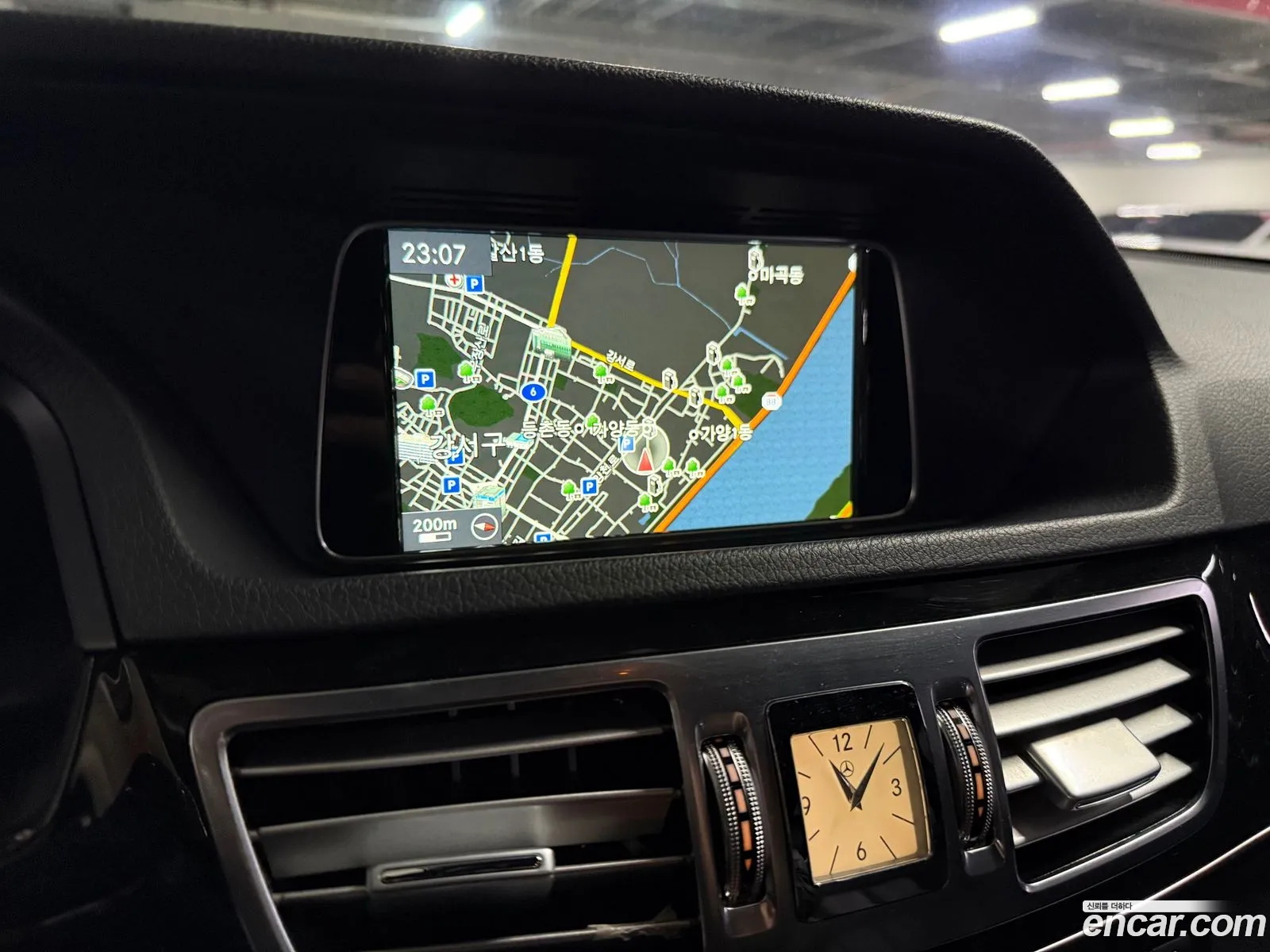 Mercedes-Benz E-Class W212 2015 — 17