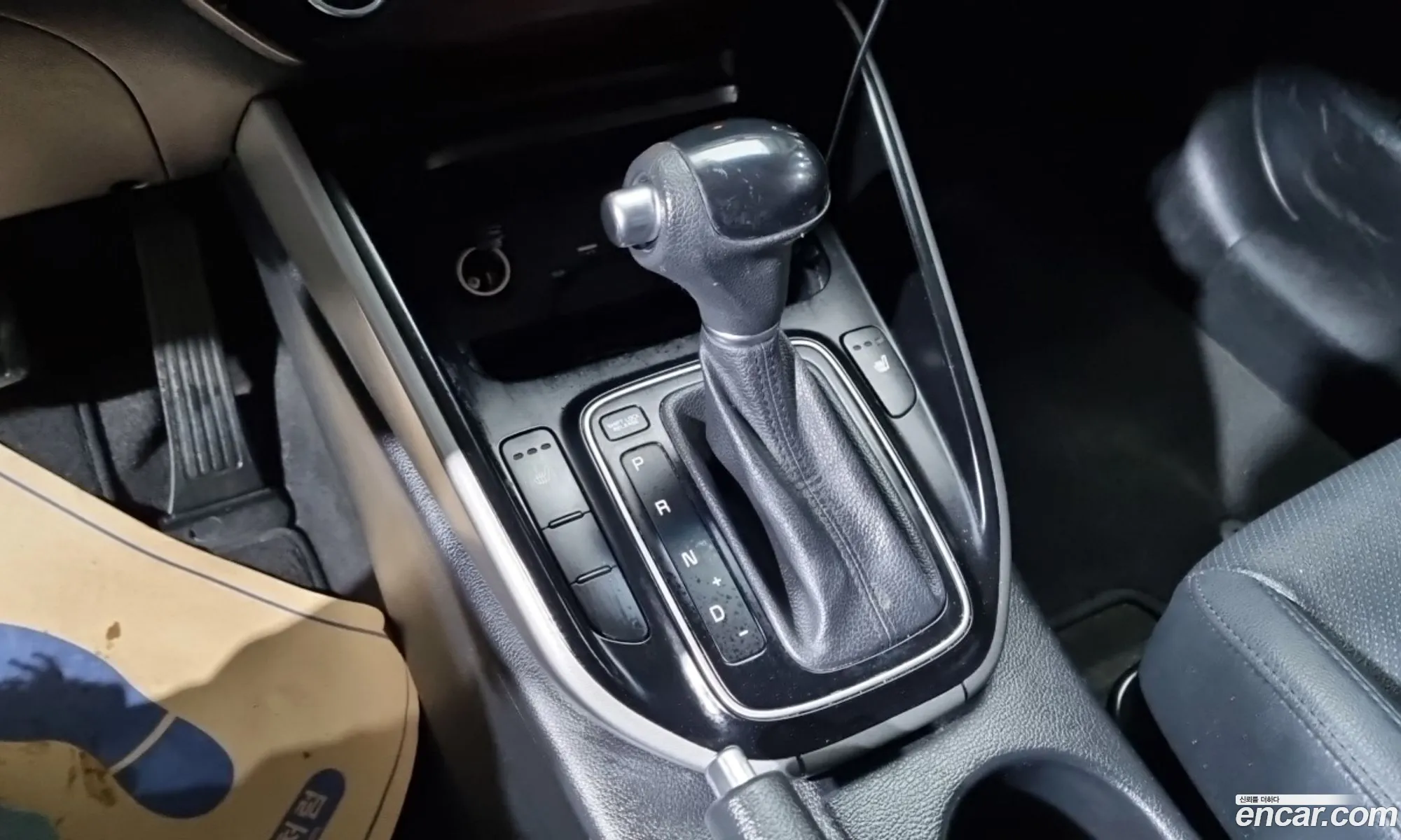 Kia Carens 2015 — 8