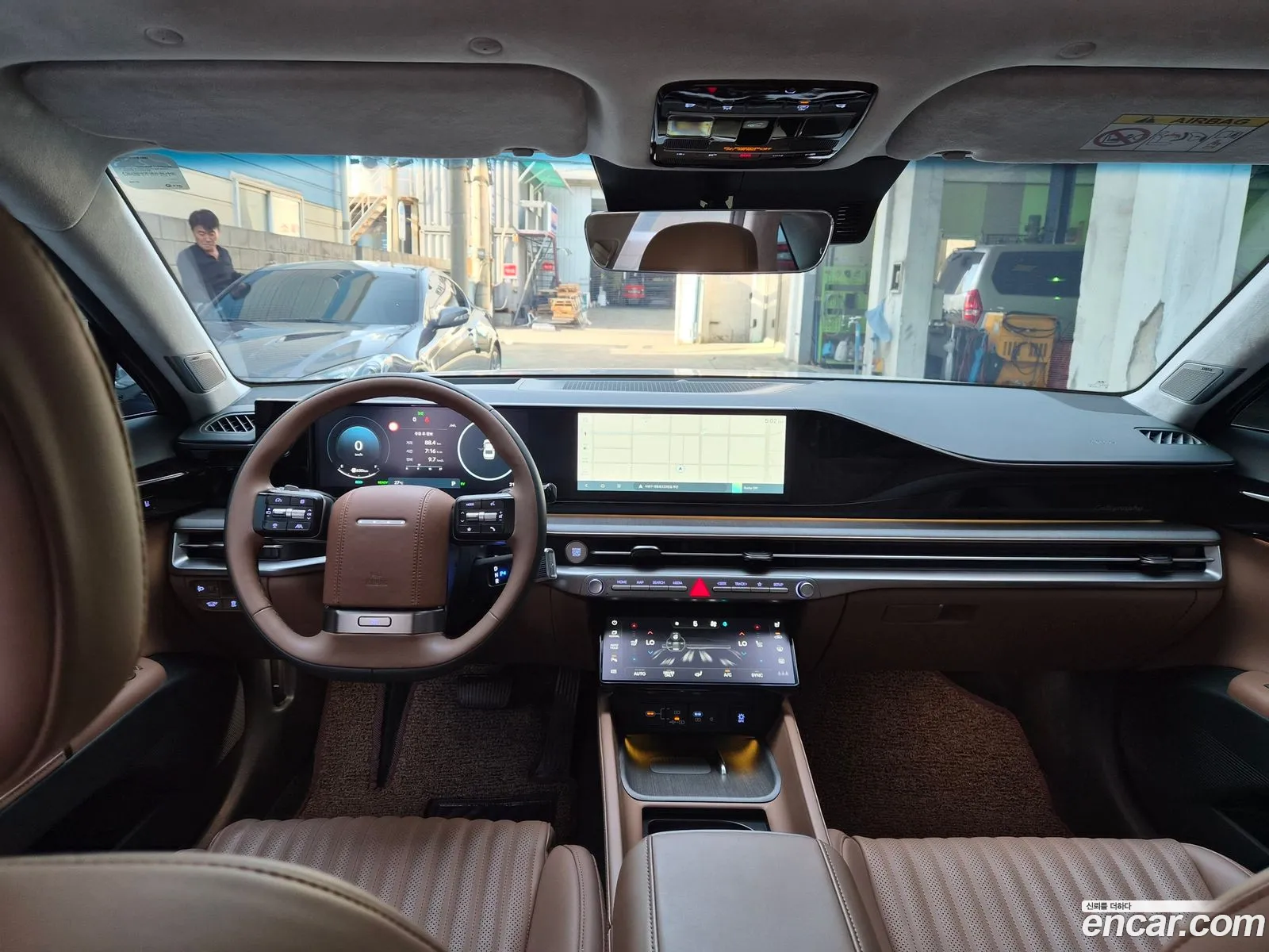 Hyundai Grandeur Hybrid 2025 — 8