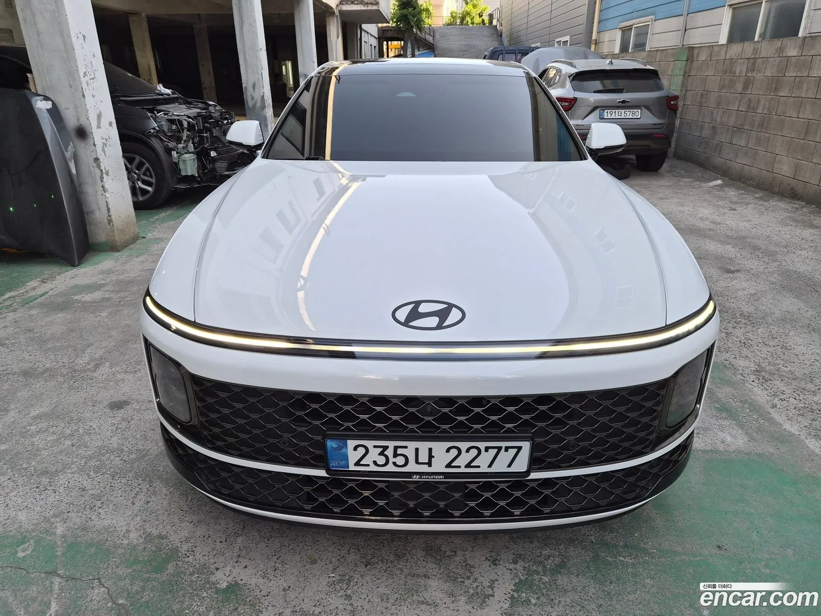 Hyundai Grandeur Hybrid 2025 — 13