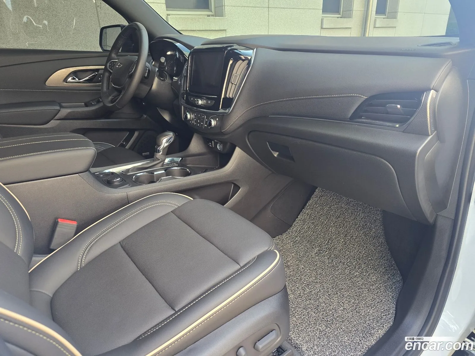Chevrolet (GM Daewoo) Traverse 2022 — 6